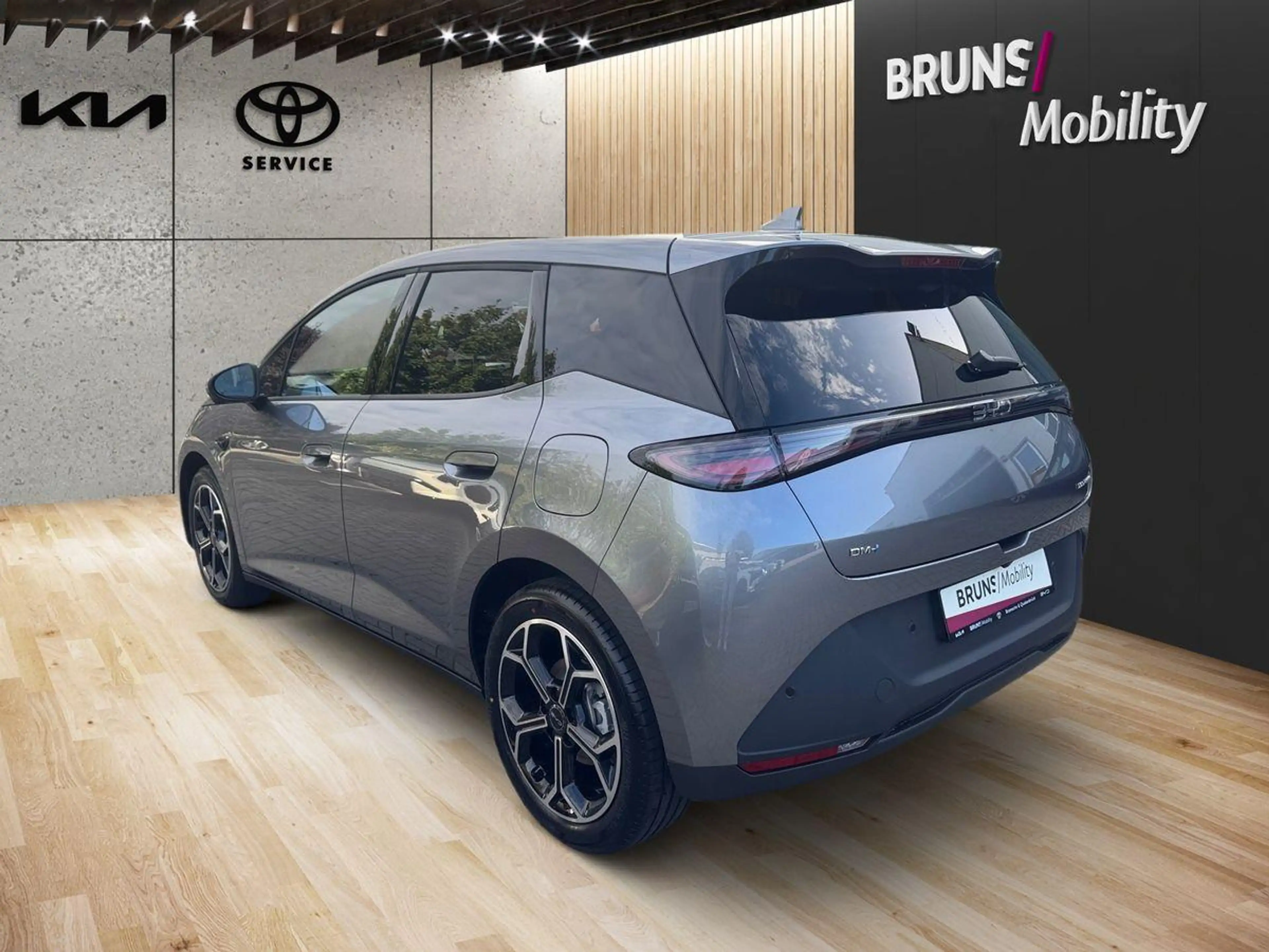 BYD Dolphin G 1.5 DM-i PHEV 156 kW Comfort HeadUp — photo 5