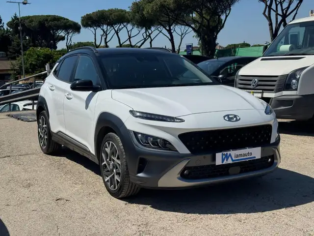 Hyundai Kona view 3
