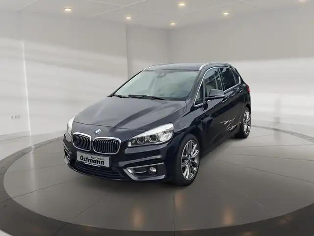 BMW 225 Active Tourer Pano HUD ACC Fernlichtass.