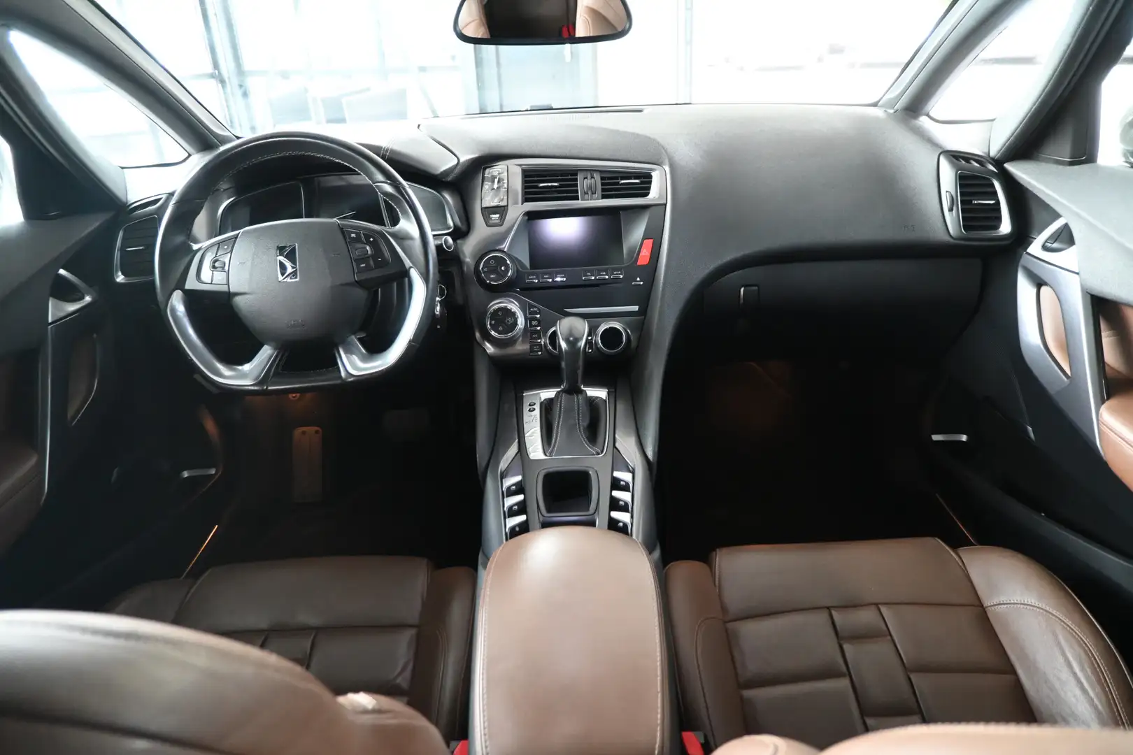 DS Automobiles DS 5 1.6 Business Executive Automaat Clima Navigatie Tr Gris - 2