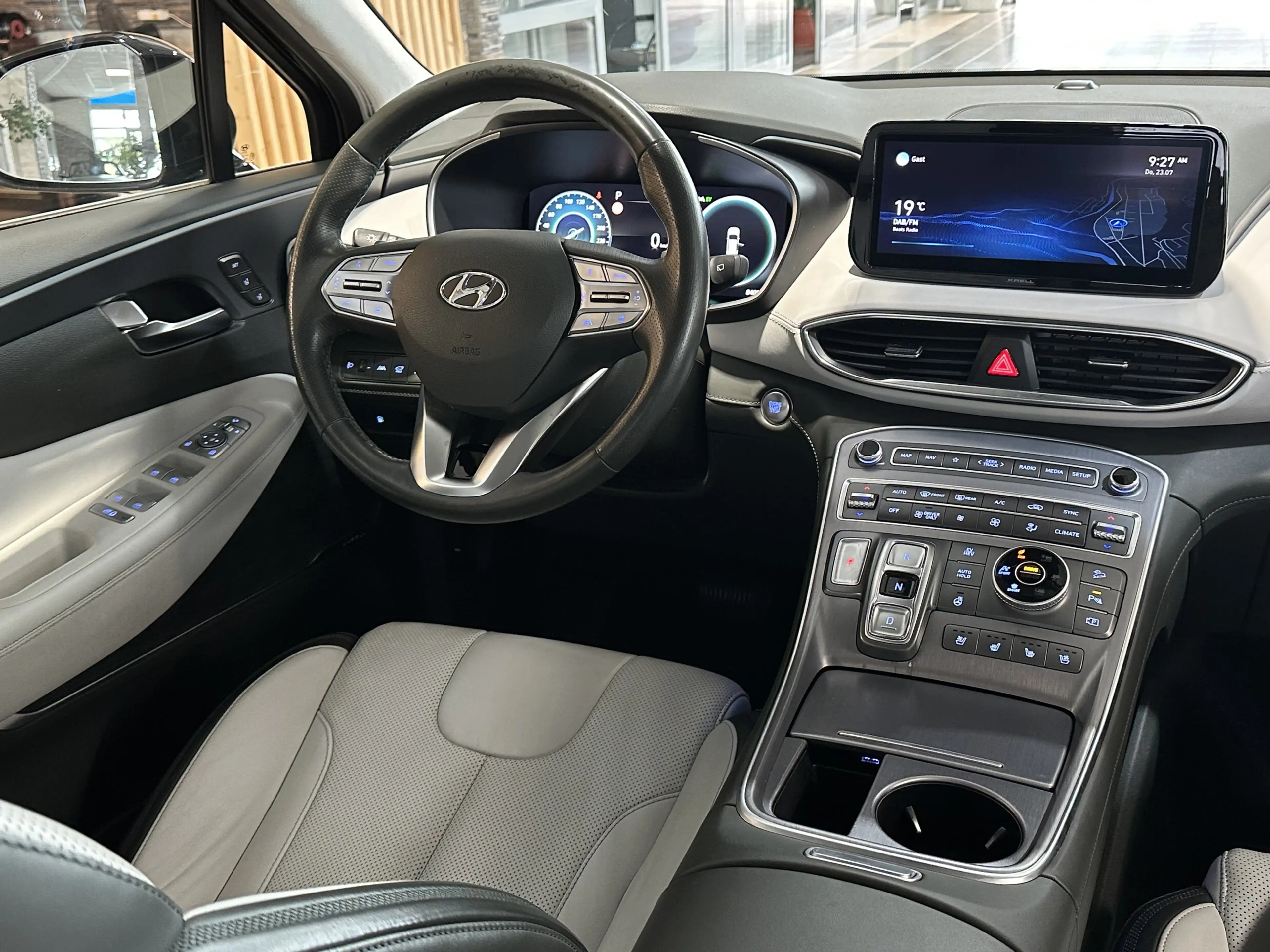 Hyundai SANTA FE Signature AWD*Leder*360°Cam*CarPlay*ACC — photo 14