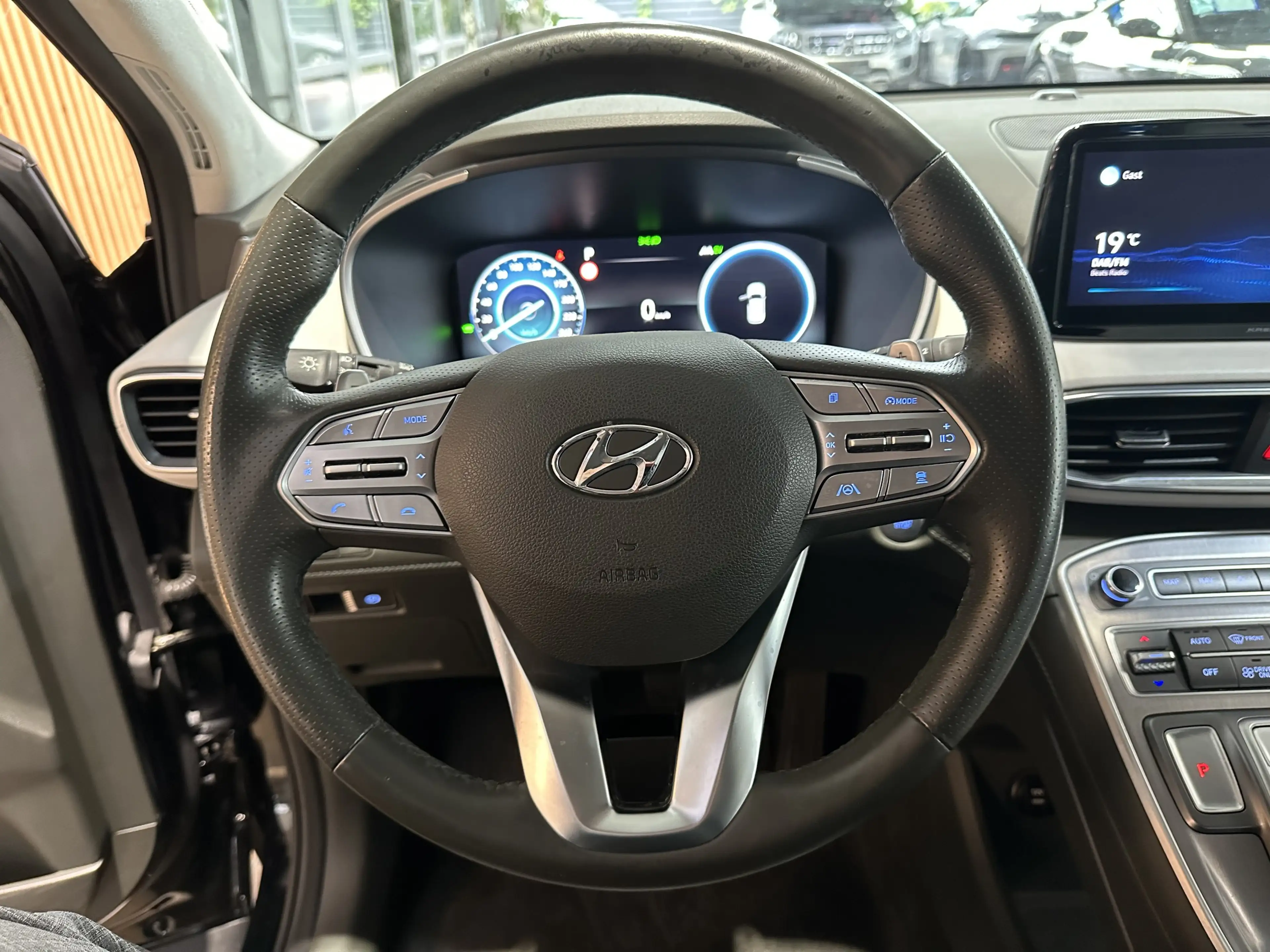 Hyundai SANTA FE Signature AWD*Leder*360°Cam*CarPlay*ACC — photo 15