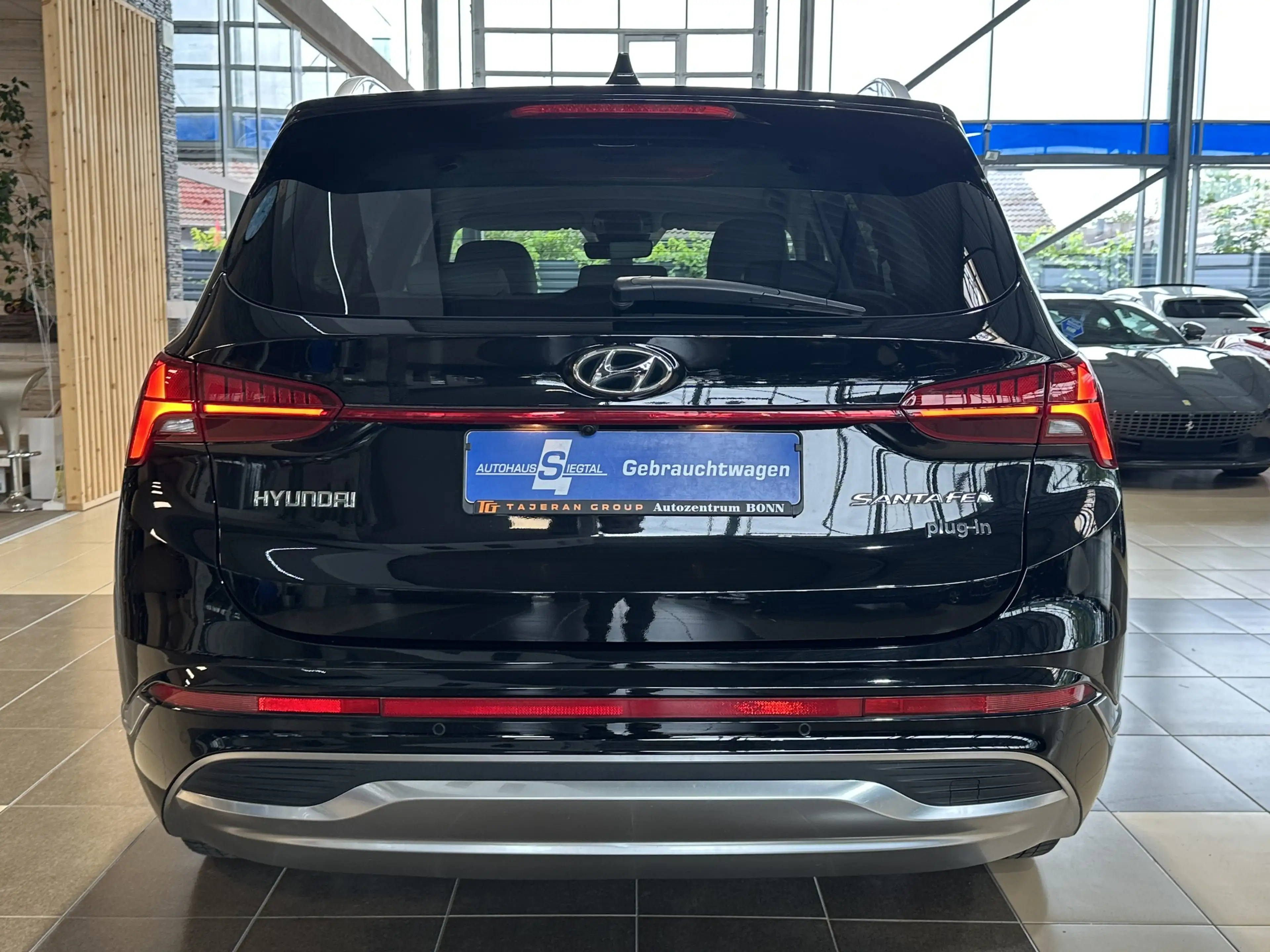 Hyundai SANTA FE Signature AWD*Leder*360°Cam*CarPlay*ACC — photo 5