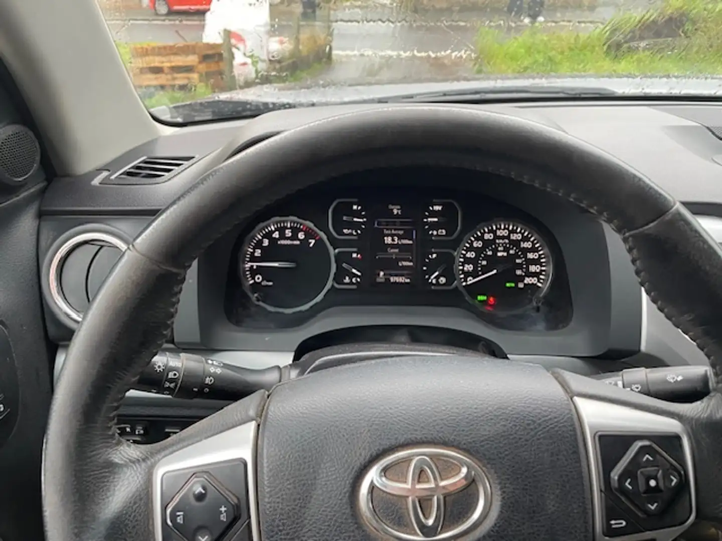 Toyota Tundra Grey - 1