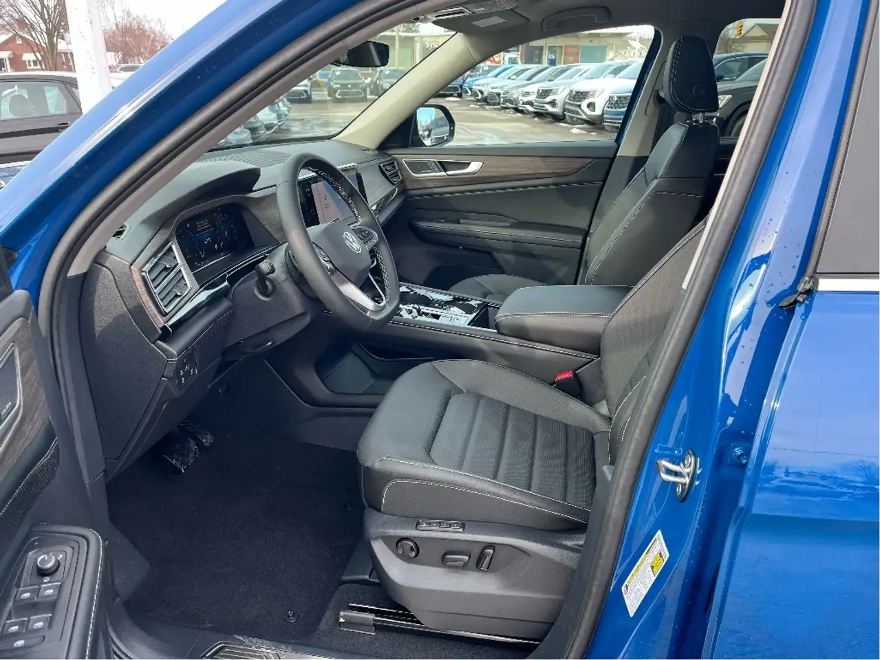 Volkswagen Atlas снимка Volkswagen Atlas