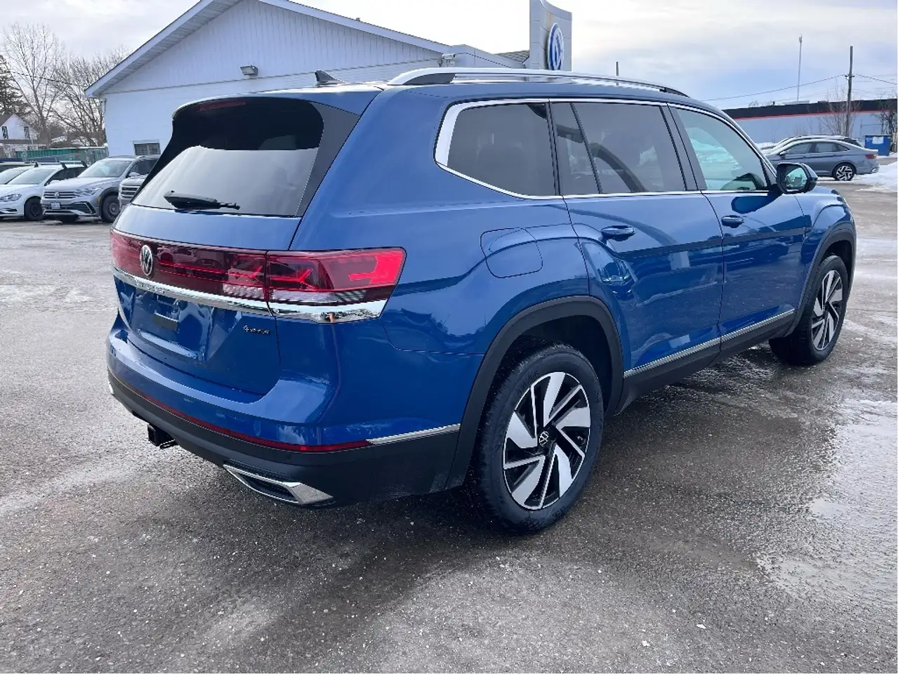 Volkswagen Atlas снимка Volkswagen Atlas