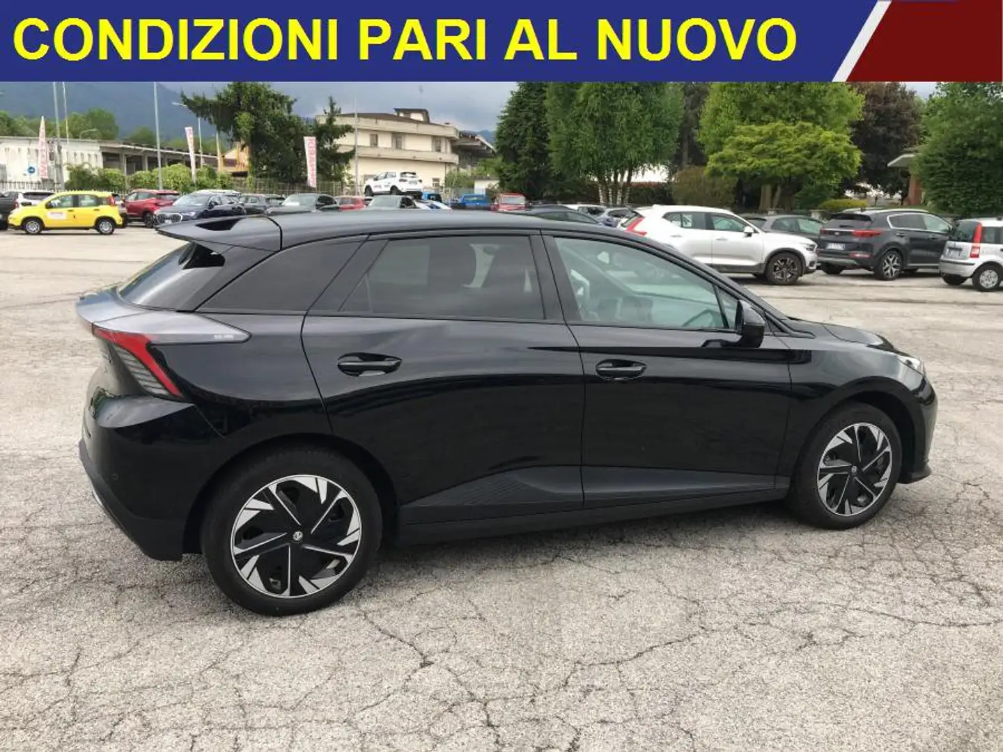 MG MG4 Luxury 64 KWh PREZZO SENZA VINCOLI - PARI AL NUOVO Nero - 2