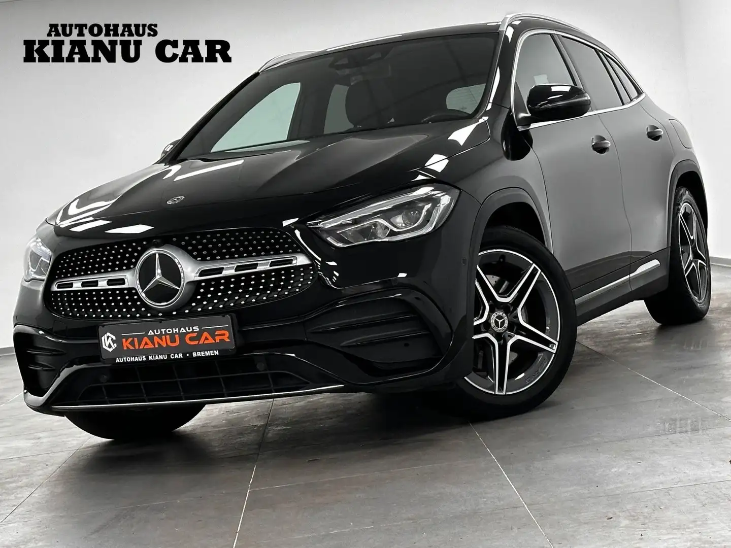 Mercedes-Benz GLA 250 4Matic AMG.WIDE.NAVI.LED.KAMERA.PANORAMA crna - 1
