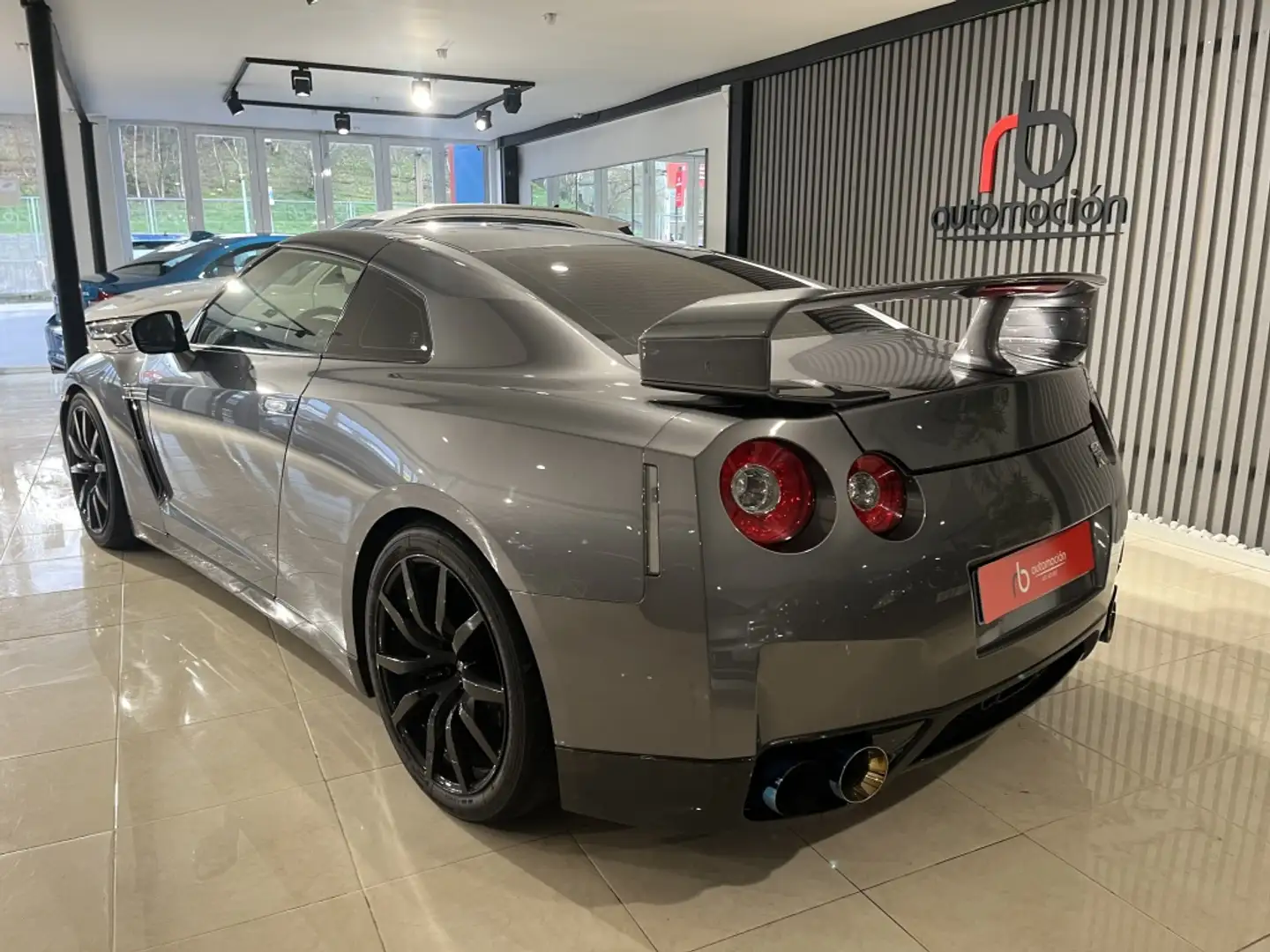 Nissan GT-R Aut. Szürke - 2