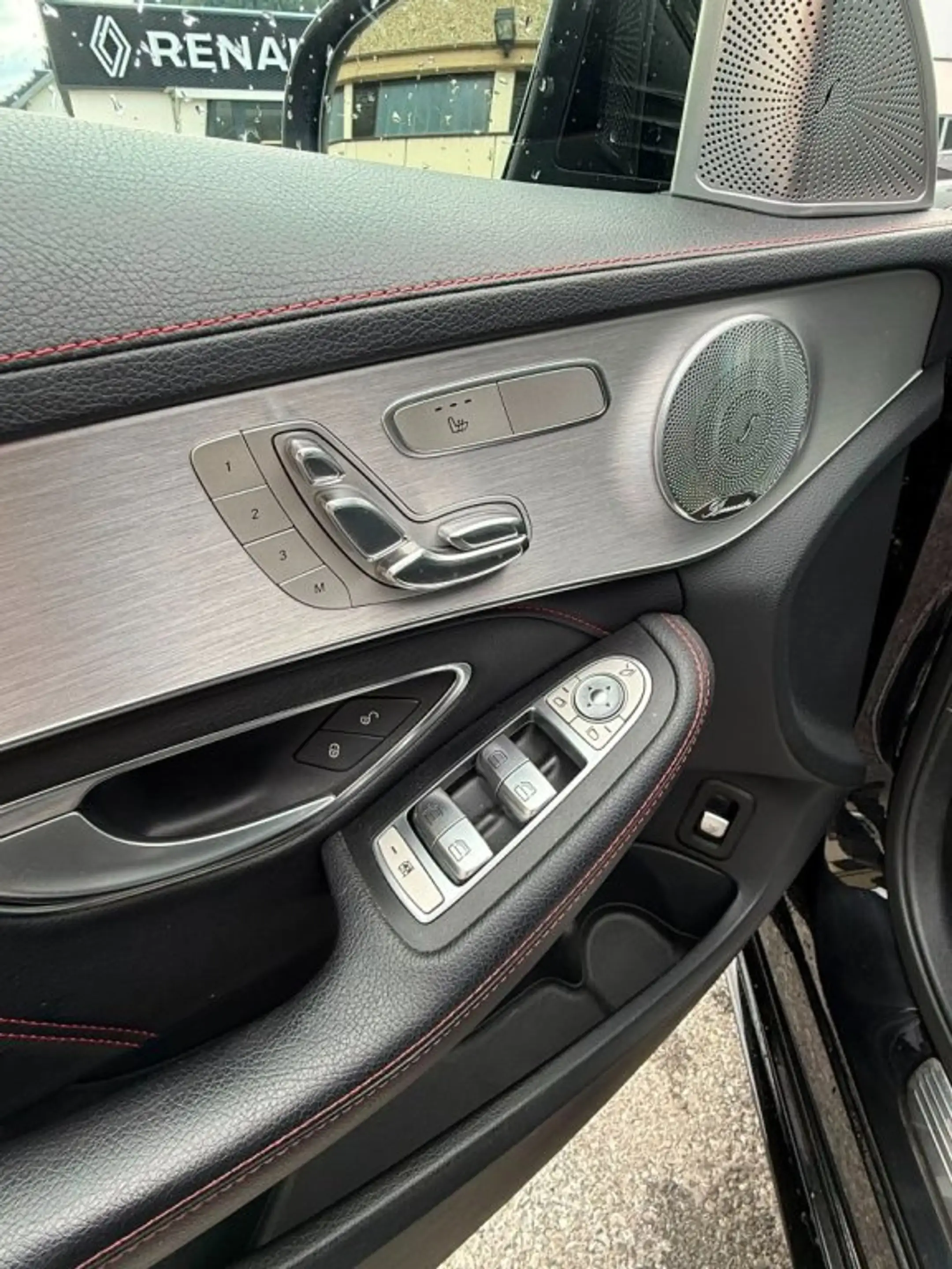 Mercedes-Benz C 43 AMG G — photo 6
