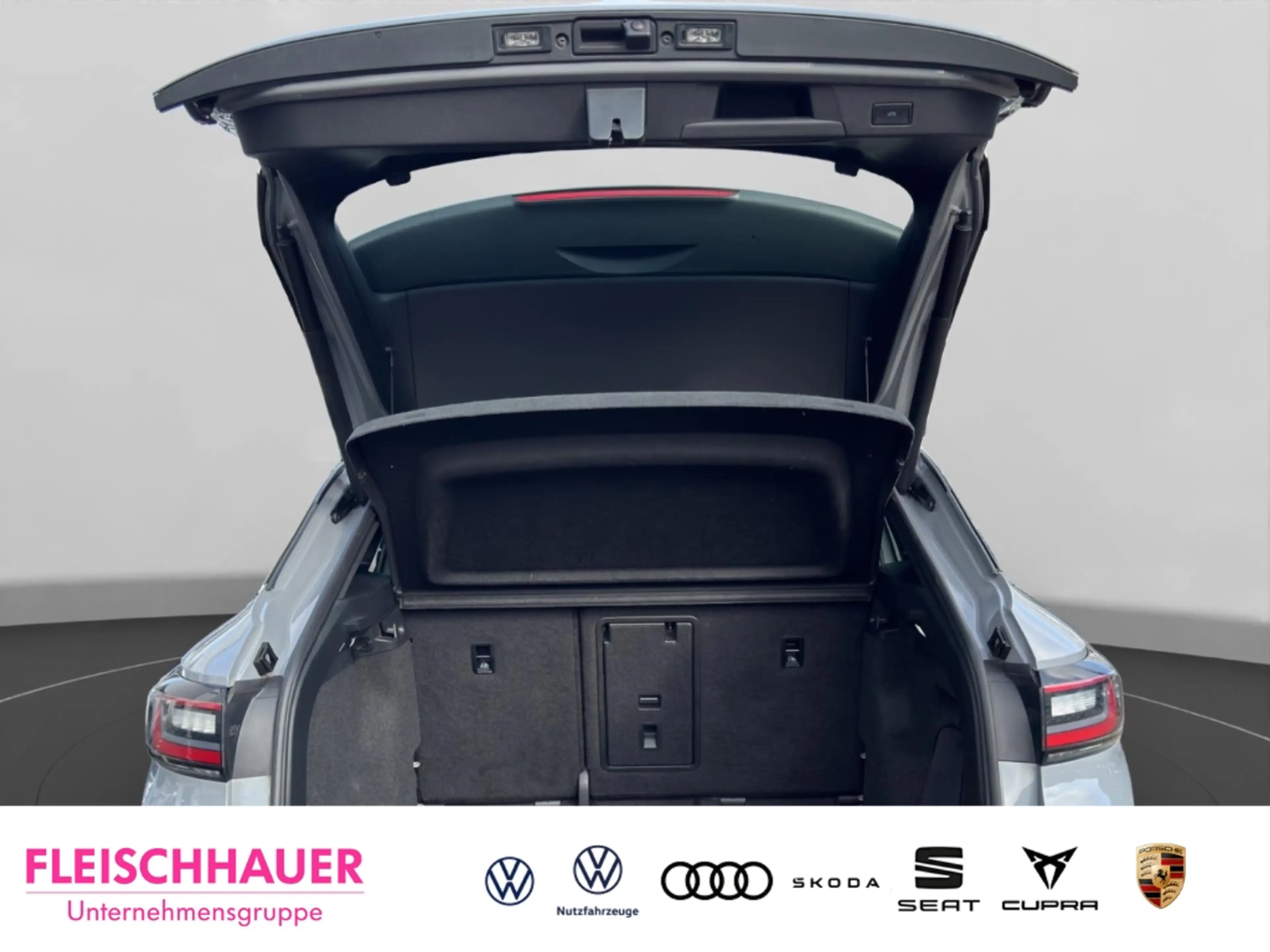 Volkswagen ID.4 Pro LED+360+HUD+ACC+NAVI+SHZ+DAB+CARPLAY — photo 17