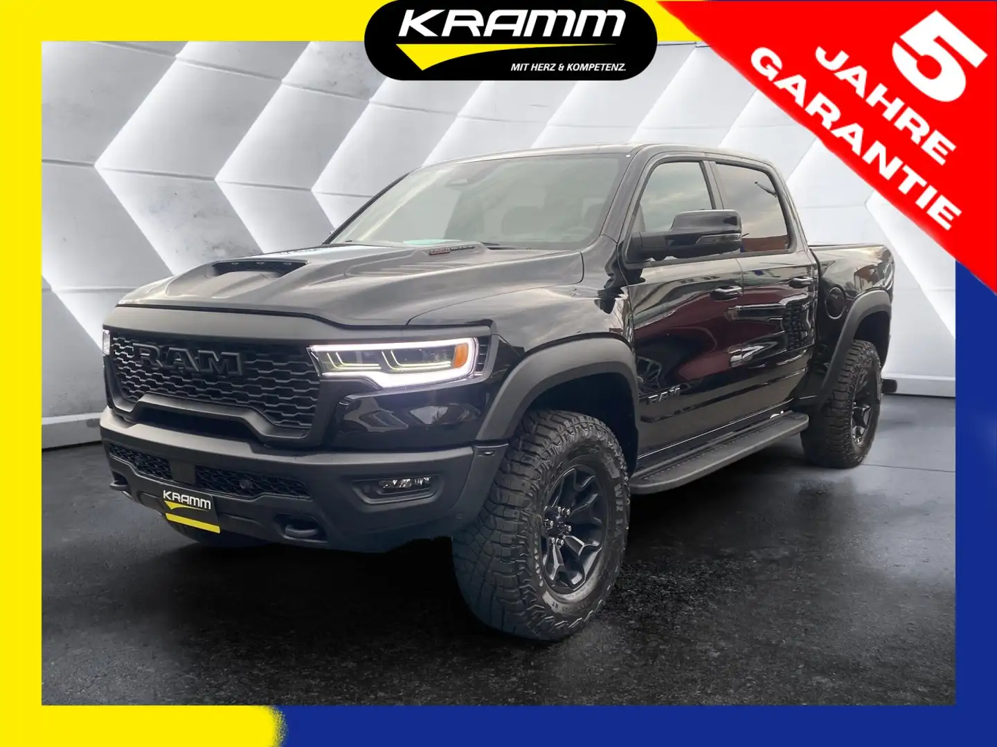 Dodge RAM 1500 RHO Crew Cab 2025 3.0 L6 HO Head Up Black - 1