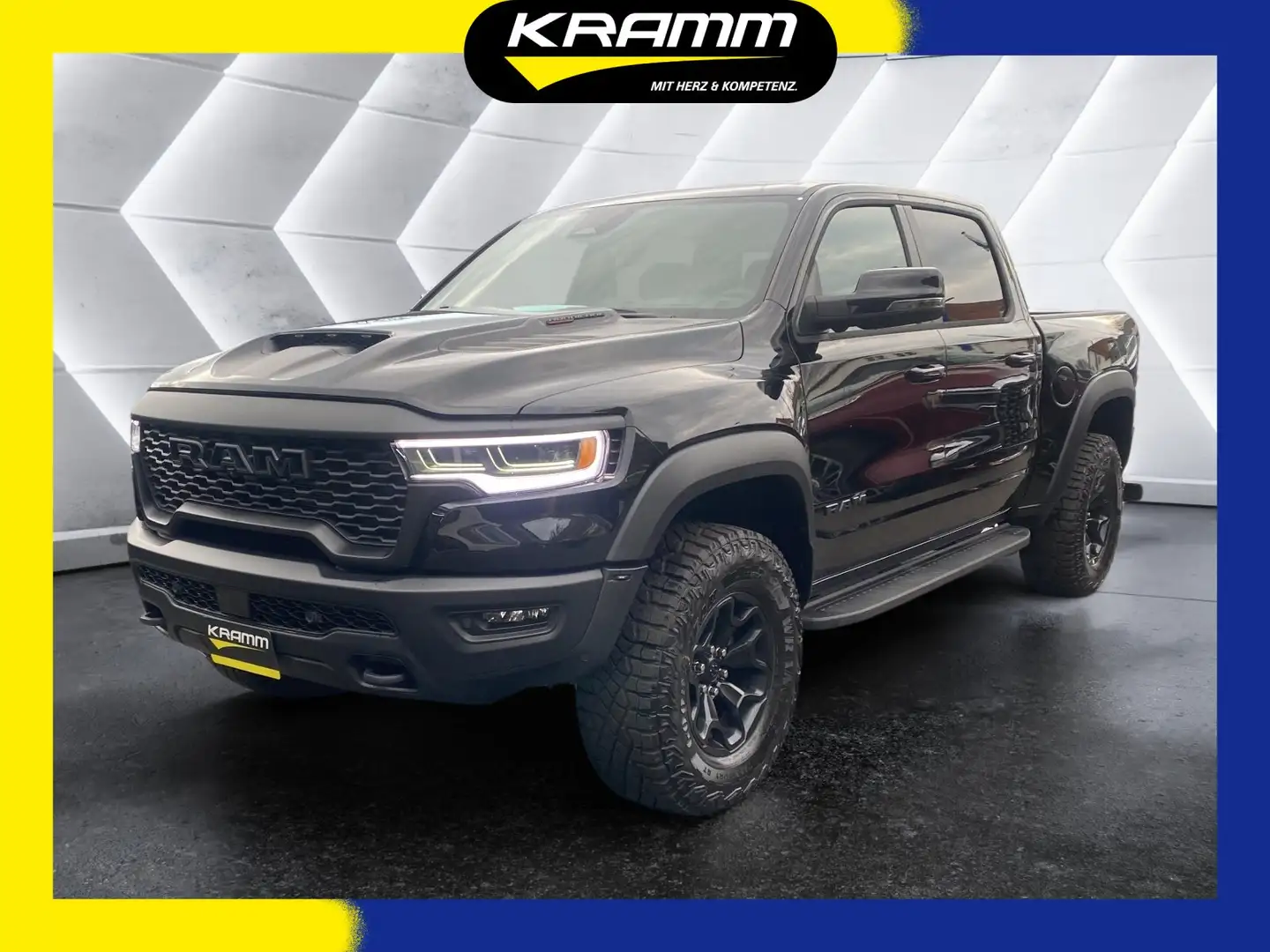 Dodge RAM 1500 Crew Cab RHO 2025 3.0 L6 LED Black - 1