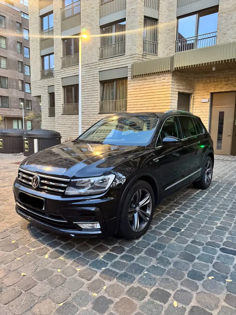 Volkswagen Tiguan 2.0 TDi R-LINE - 1
