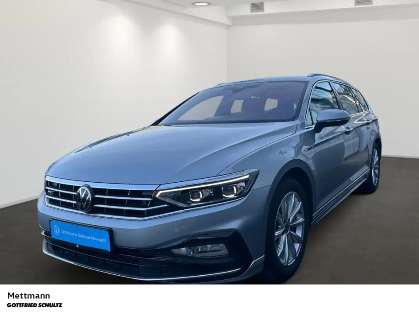 Volkswagen Passat Variant 1.5 TSI R-Line DSG LED NAVI SHZ PDC LM ZV Silber - 1