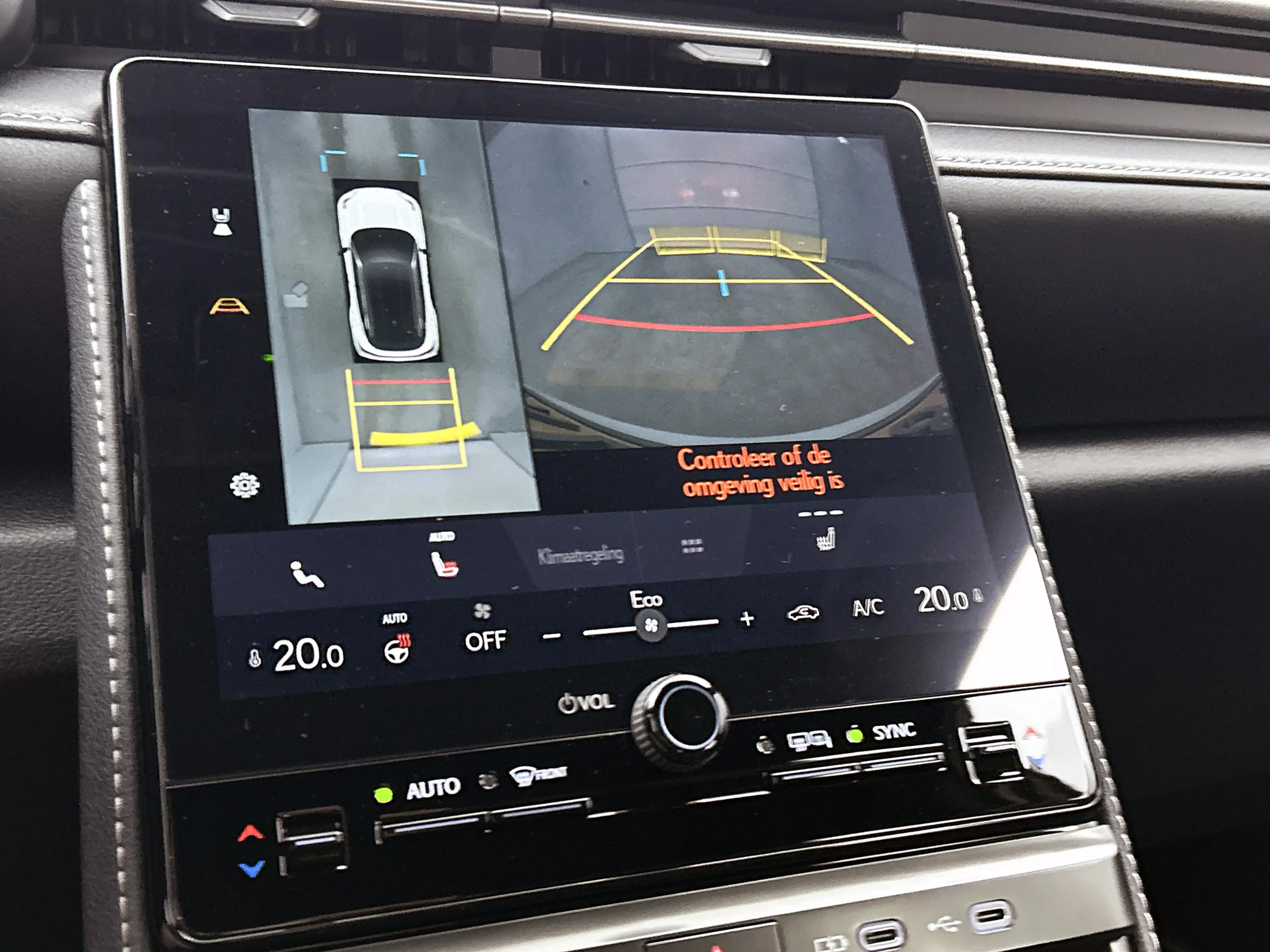 Lexus LBX Relax 2WD | Advanced Pack | Mark Levinson Audio | — photo 8