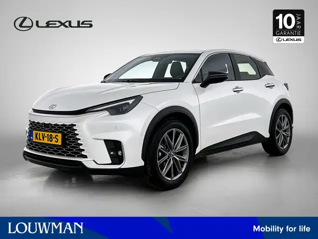Lexus LBX
