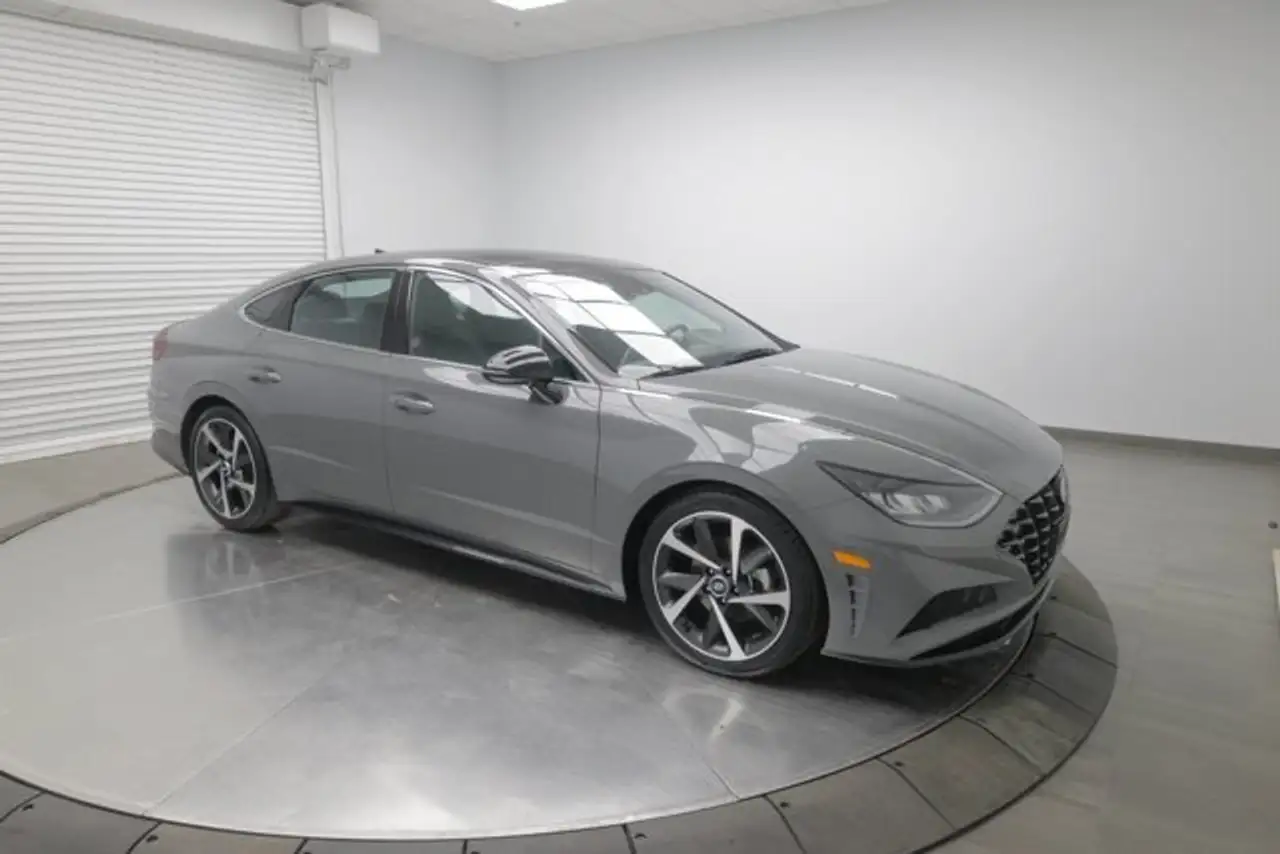 2022 Hyundai SONATA
