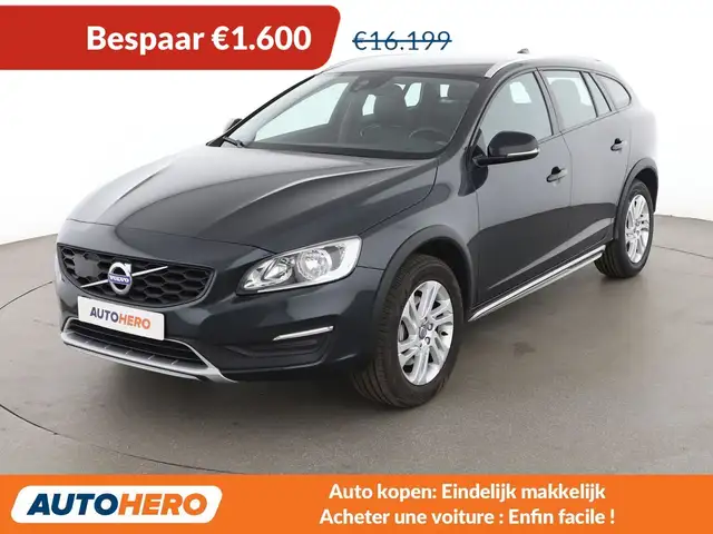 Volvo V60 Cross Country 2.0 D3 Momentum