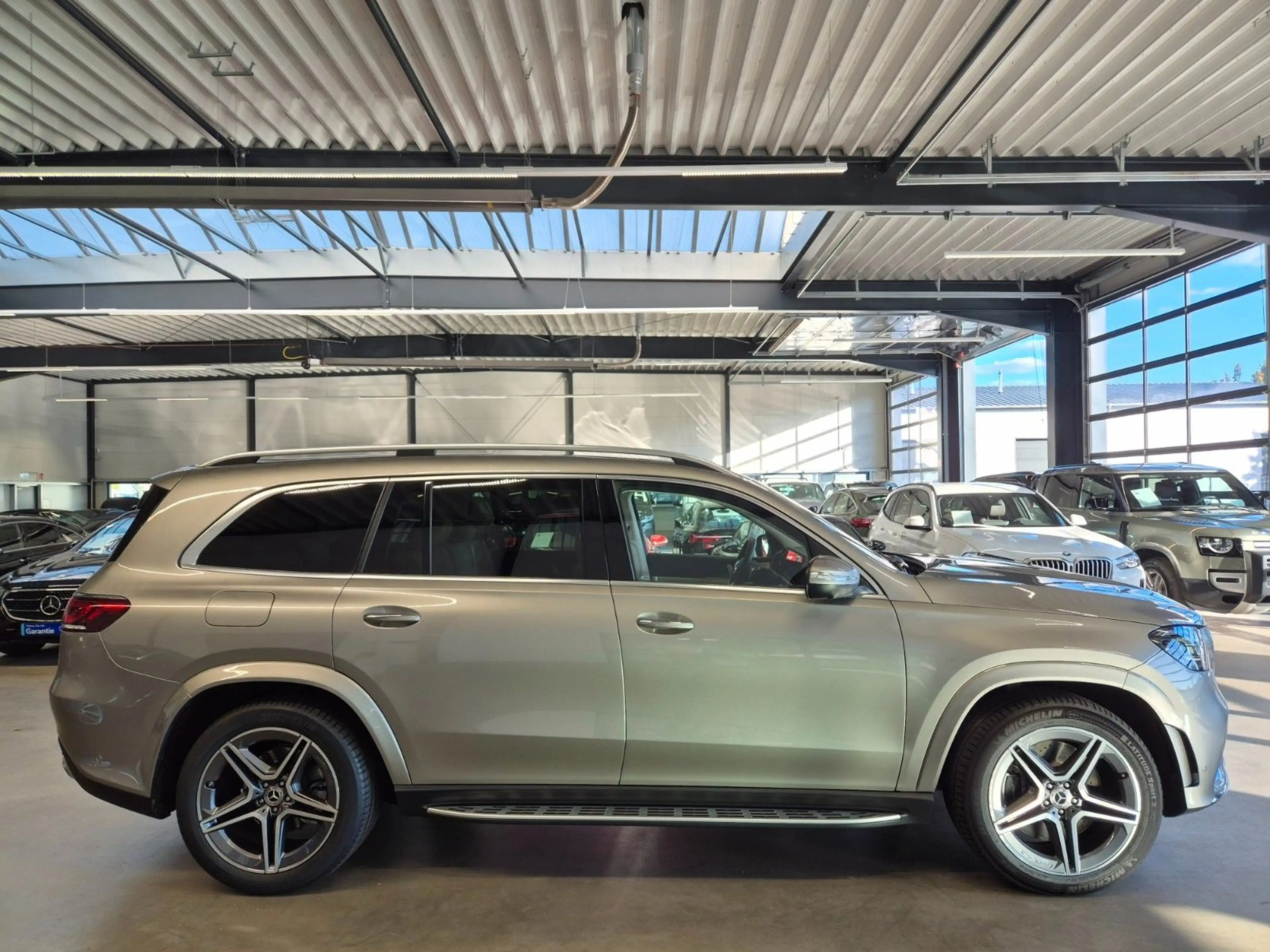 Mercedes-Benz GLS 400 d 4M STANDHZ PANO AIRMATIC DISTRO 7SITZE — photo 3
