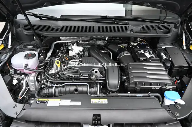 Volkswagen Touran view 9