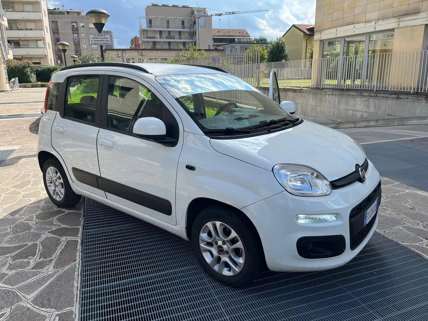 Fiat Panda 1200 Lounge  imm. 10/2018 Blanc - 2