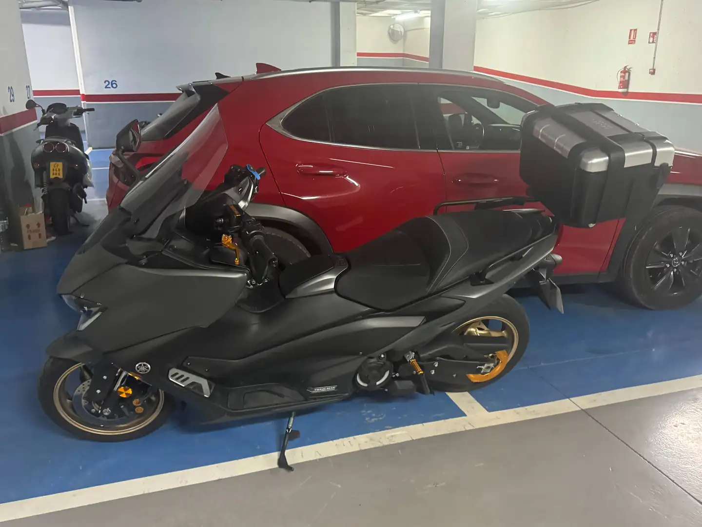 Yamaha TMAX 560 TECH MAX Negro - 1