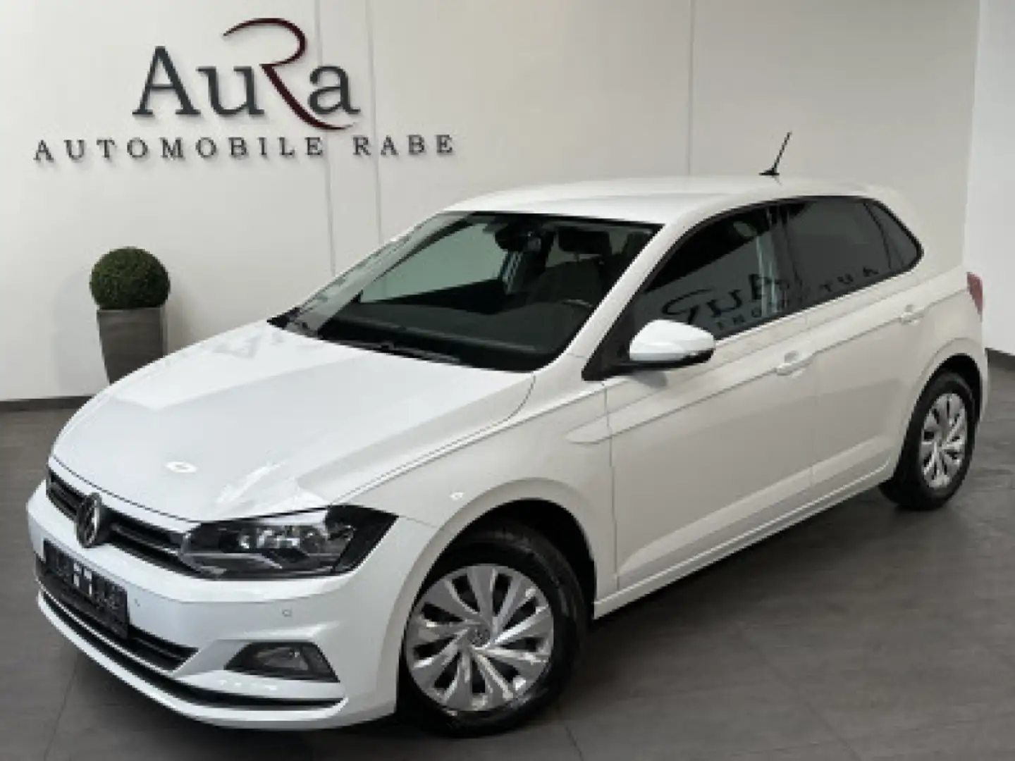 Volkswagen Polo 5-Türer 1.6 TDI Comfortline NAV+ACC+KAMERA Weiß - 2