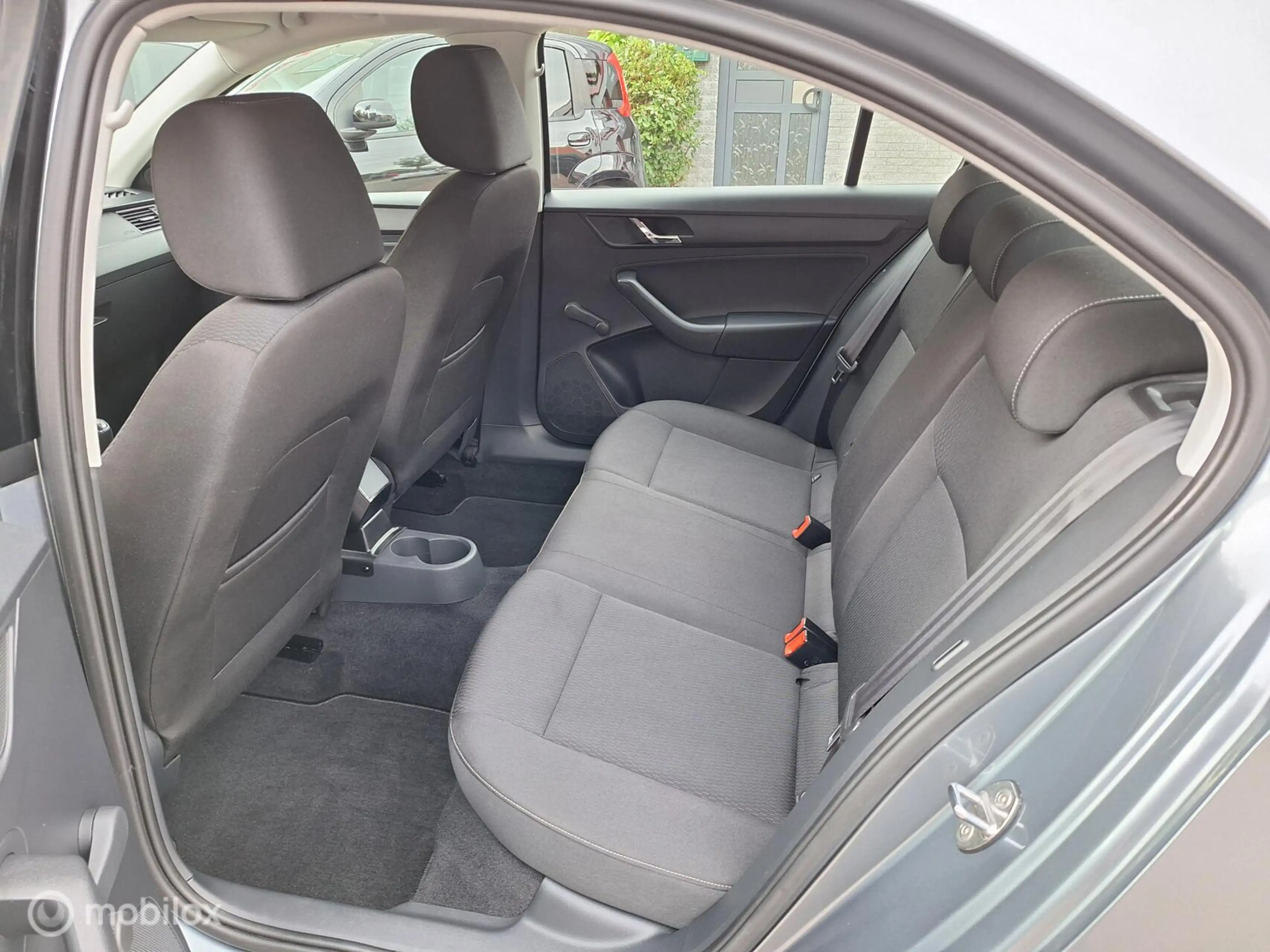 Skoda Rapid/Spaceback 1.2 TSI GREENTECH AMBITION BUSINESSLINE — photo 12
