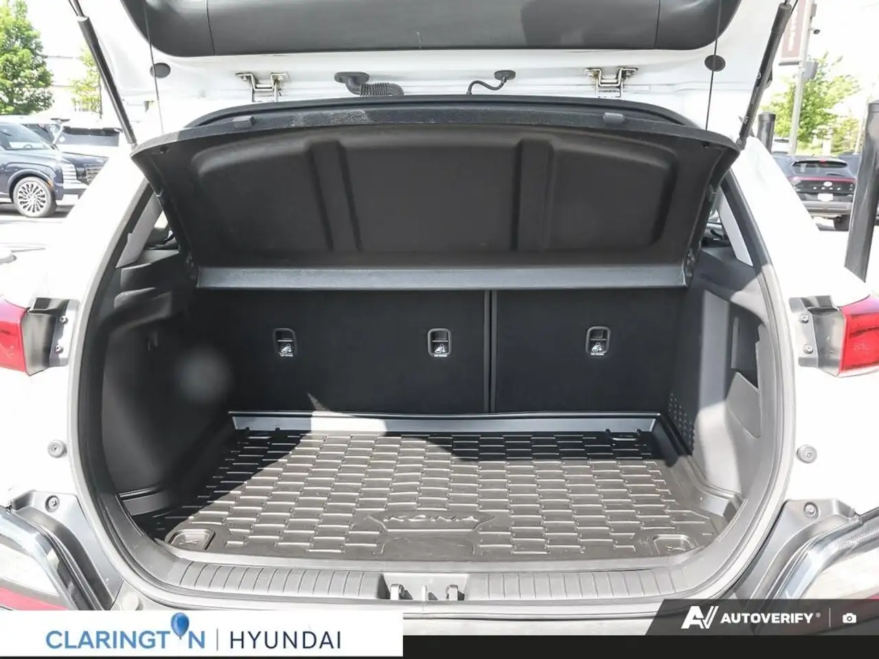 Hyundai KONA photo Hyundai KONA