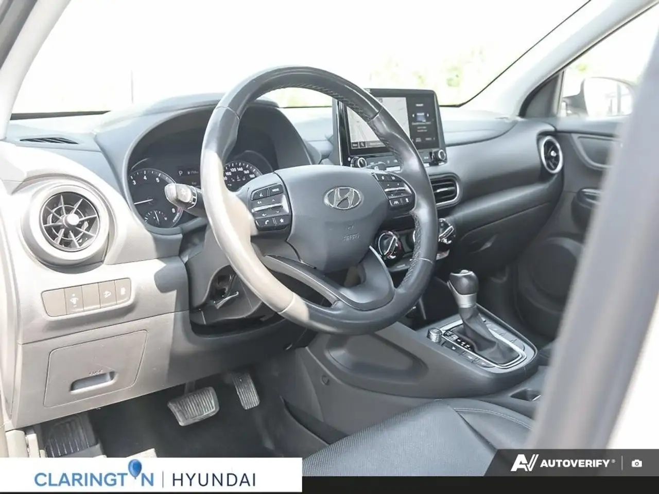 Hyundai KONA photo Hyundai KONA