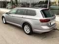 Volkswagen Passat Variant 2.0 TDI Business/Stdhzg/Pano/AHK Silber - thumbnail 2