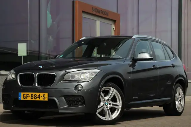 BMW X1 sDrive20i High Executive | M-sport | Cruise | Lede