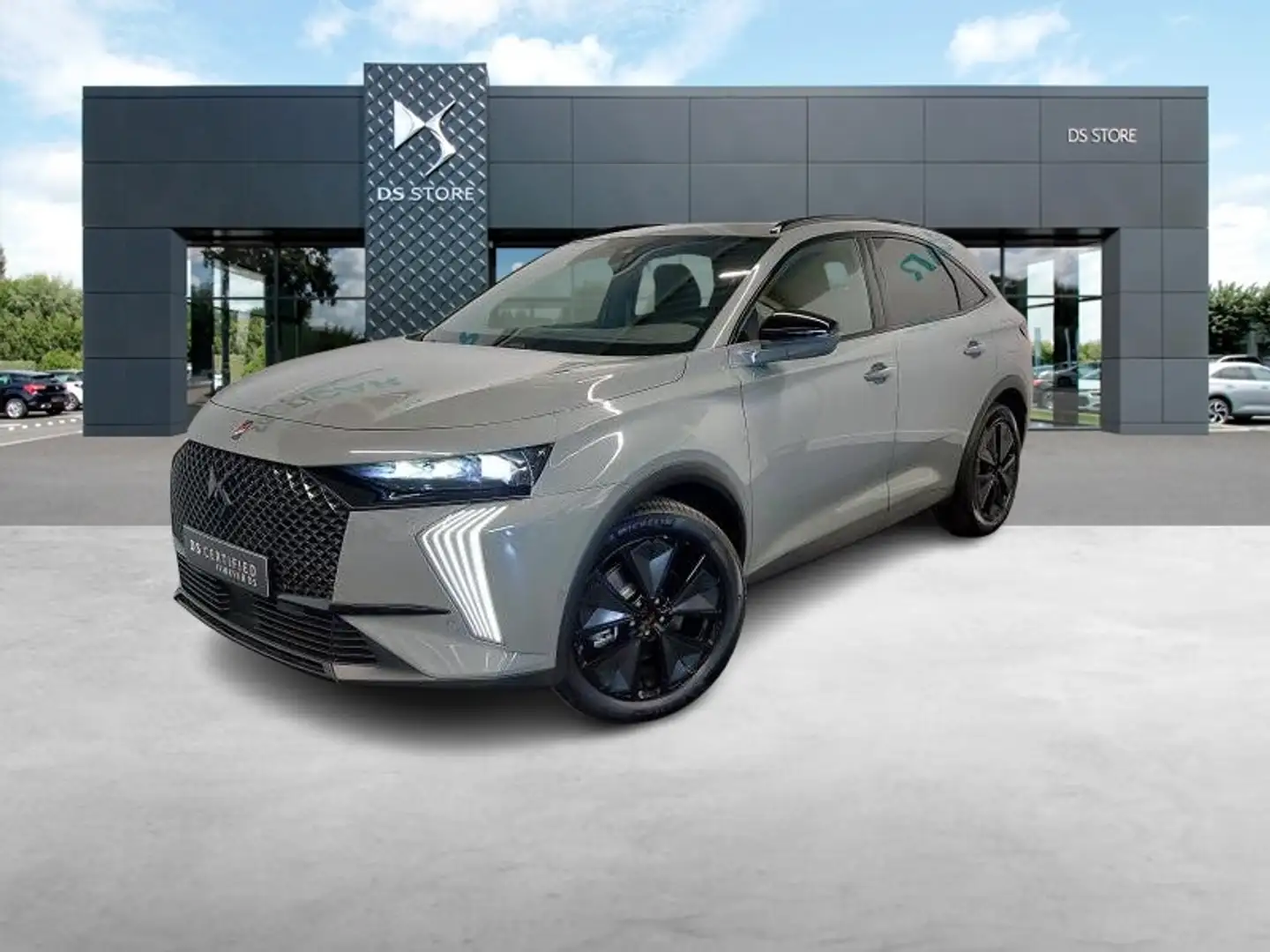DS Automobiles DS 7 Crossback Performance Line + siva - 1