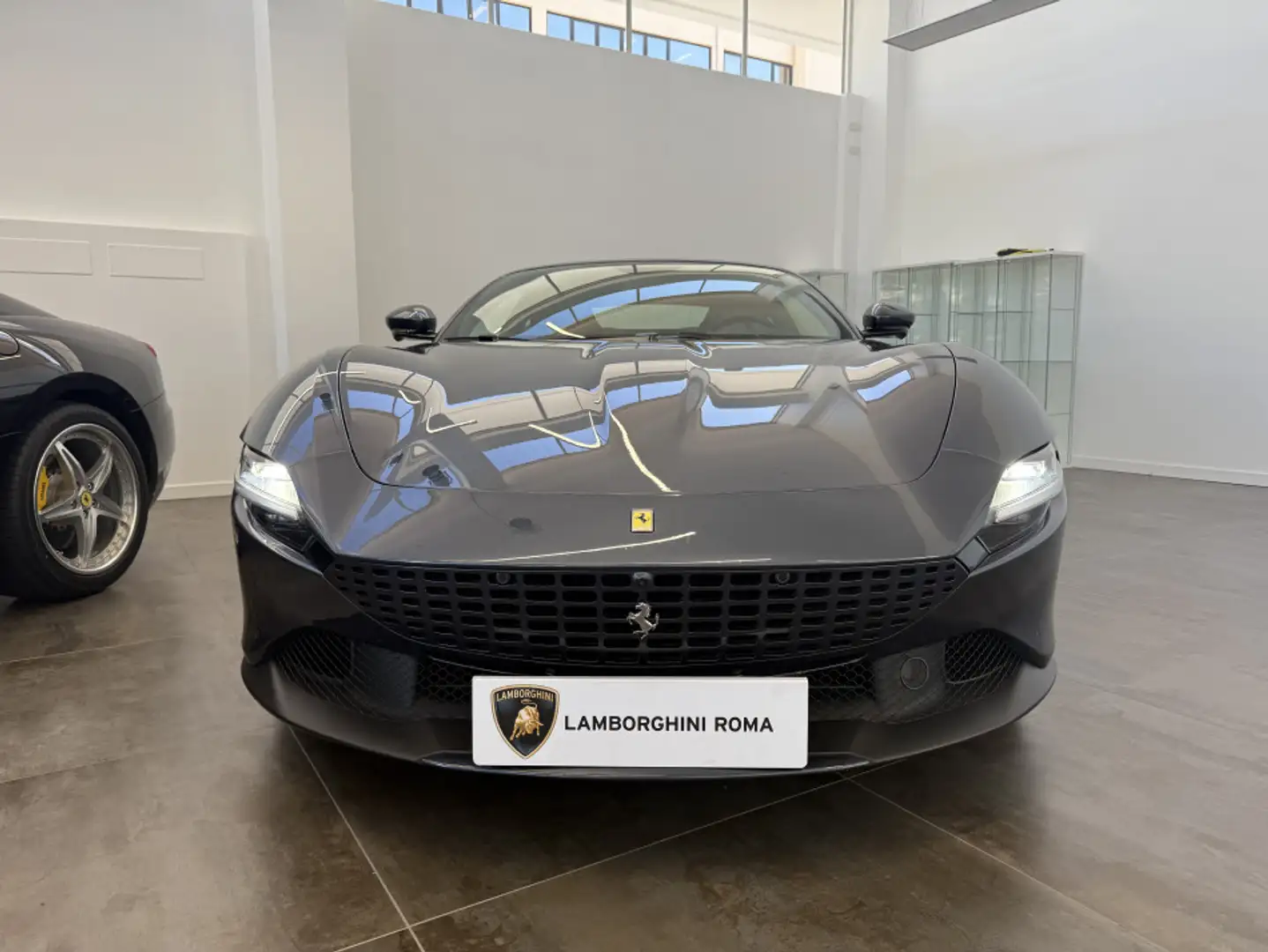 Ferrari Roma Roma 3.9 F1 dct Blau - 2