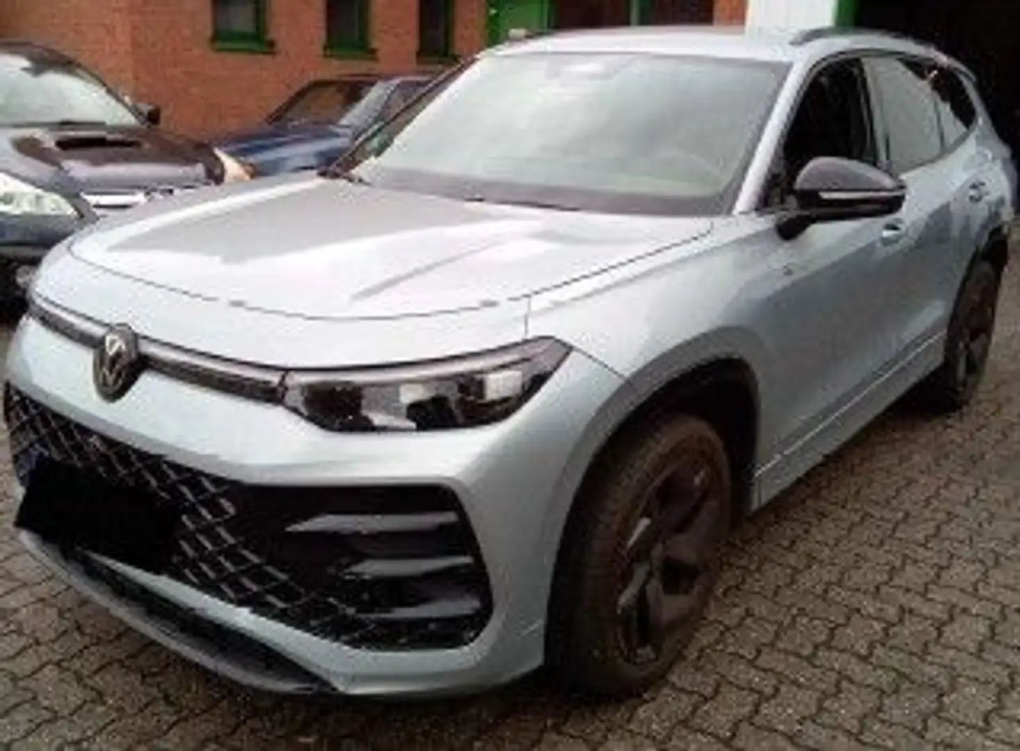 Volkswagen Tayron R-Line 2,0 l TDI SCR Silber - 2