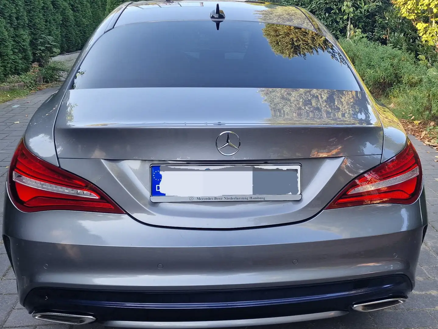 Mercedes-Benz CLA 200 CLA UrbanStyle Edition Grau - 1