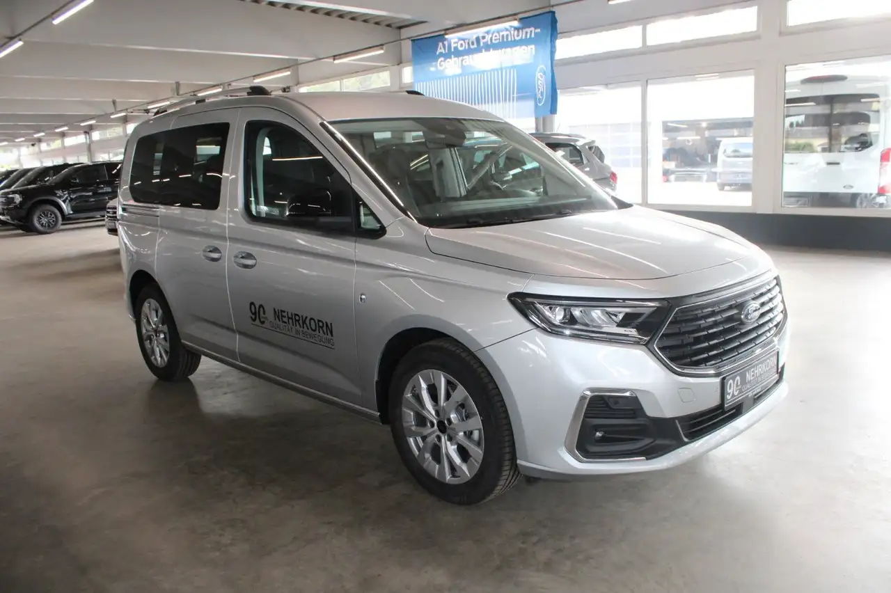 Ford Tourneo Connect Titanium 2,0 EcoBlue Automatik 6