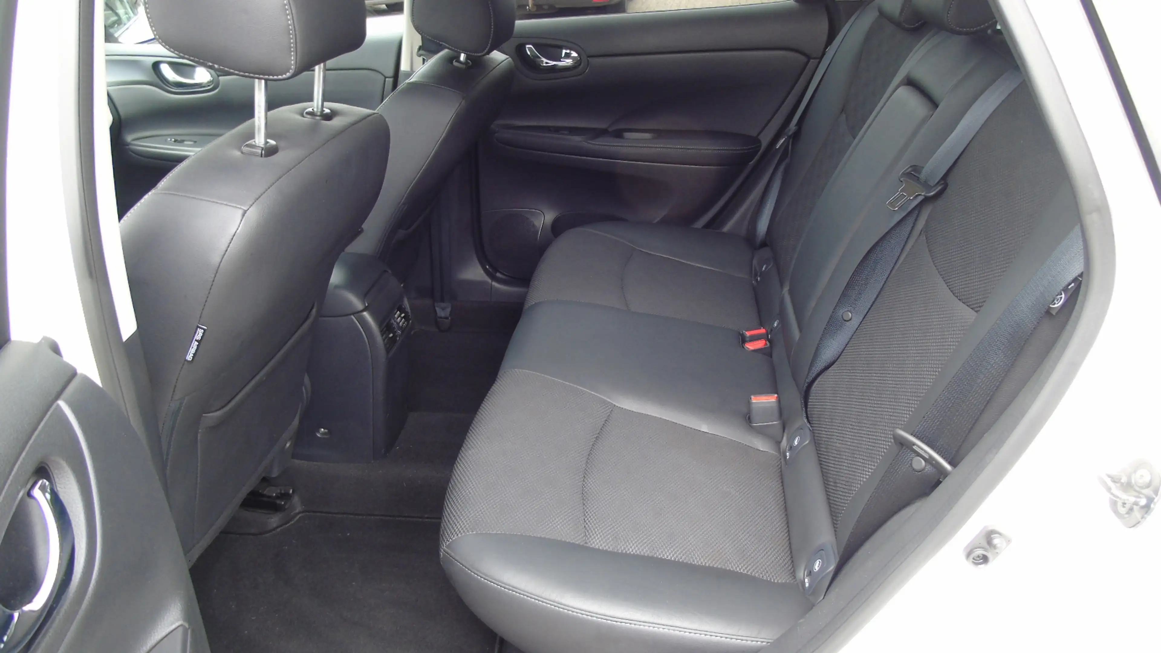 Nissan Pulsar 1.2 DIG-T N-Connecta — photo 11