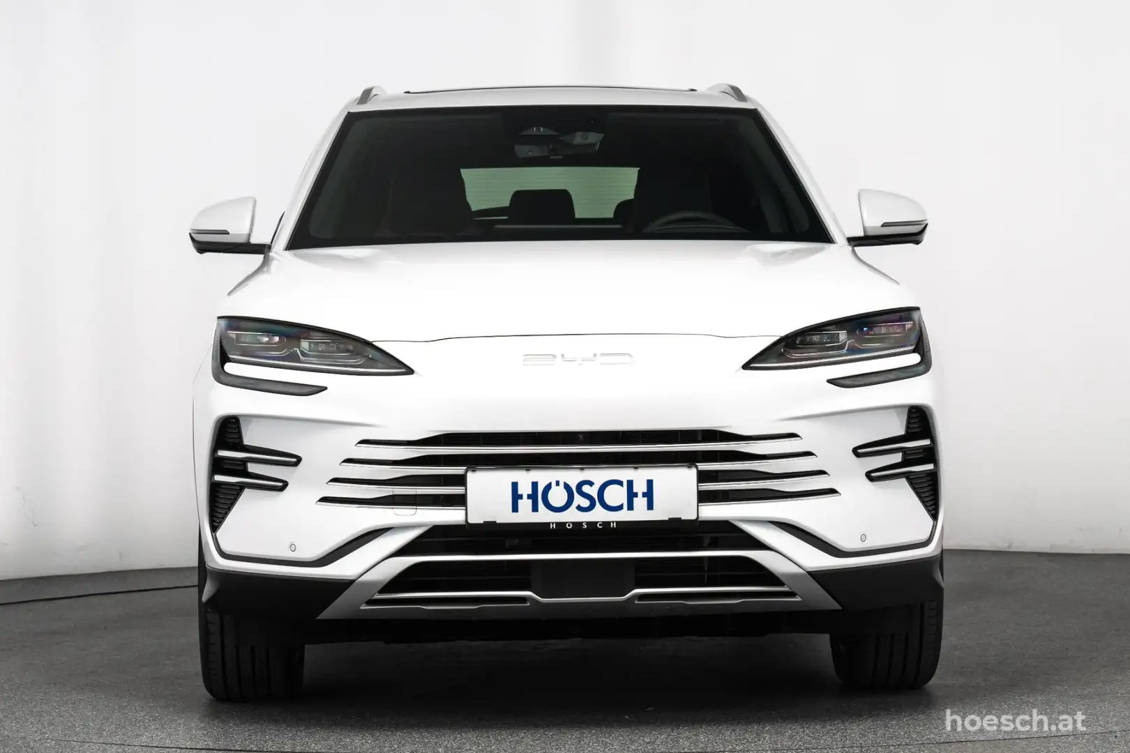 BYD Seal U DM-i BOOST HEAD-UP PANO LEDER ASSISTENZ 360° +++ Weiß - 2