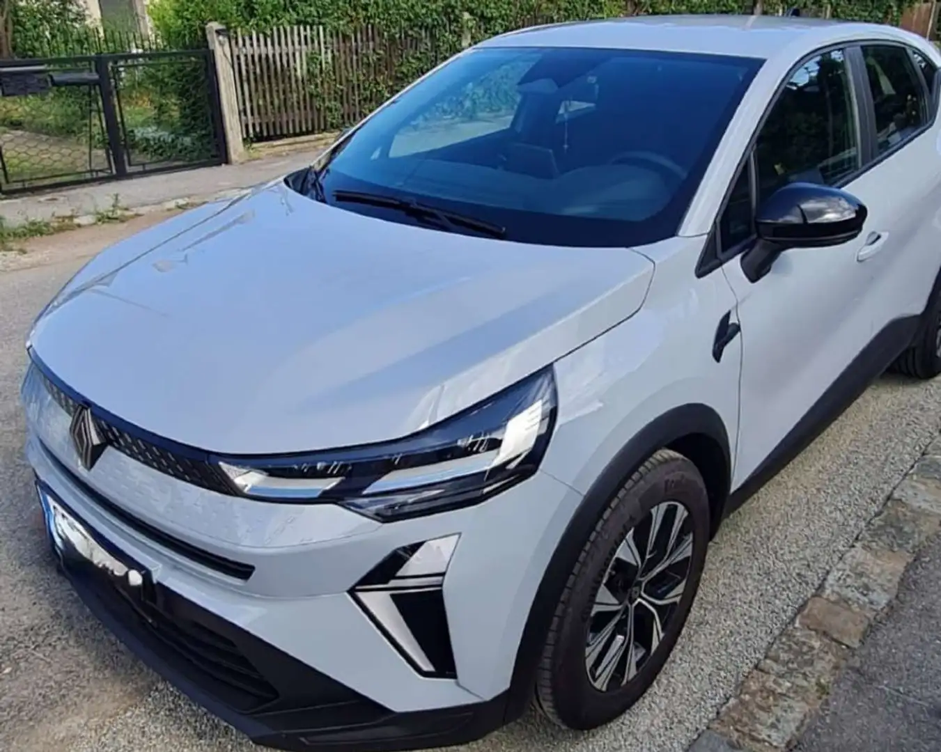 Renault Captur TCe 90 Techno - 1