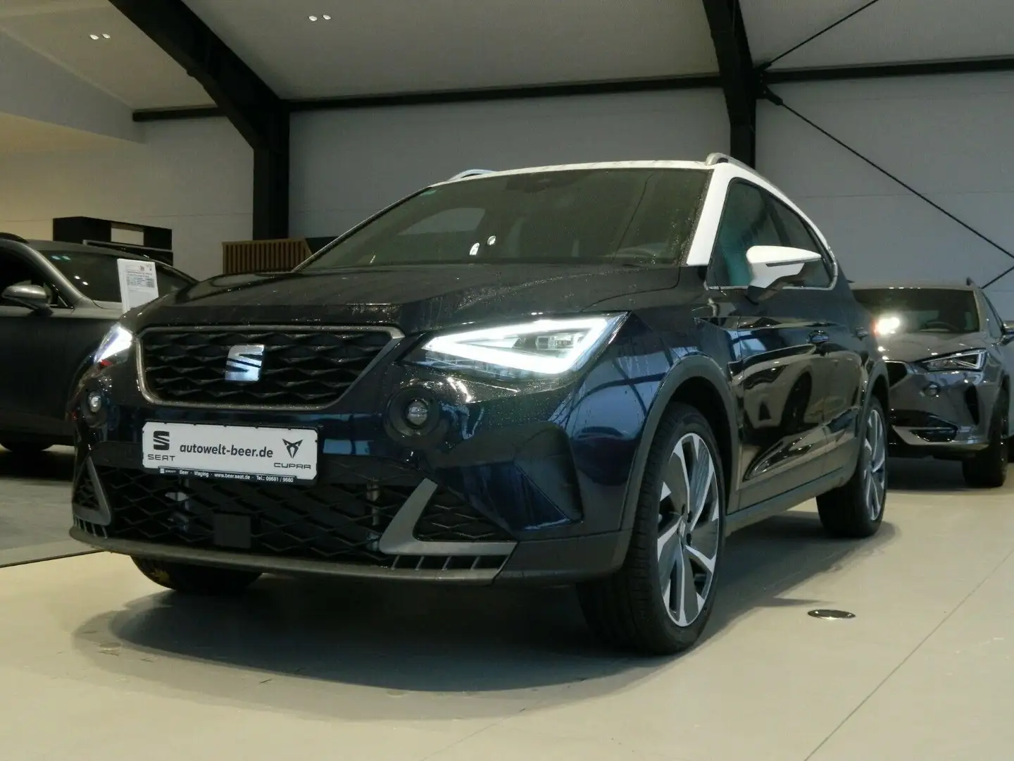 SEAT Arona FR 1.5 TSI DSG 150 PS*Virtualco.+AHK*LED*N Blau - 1
