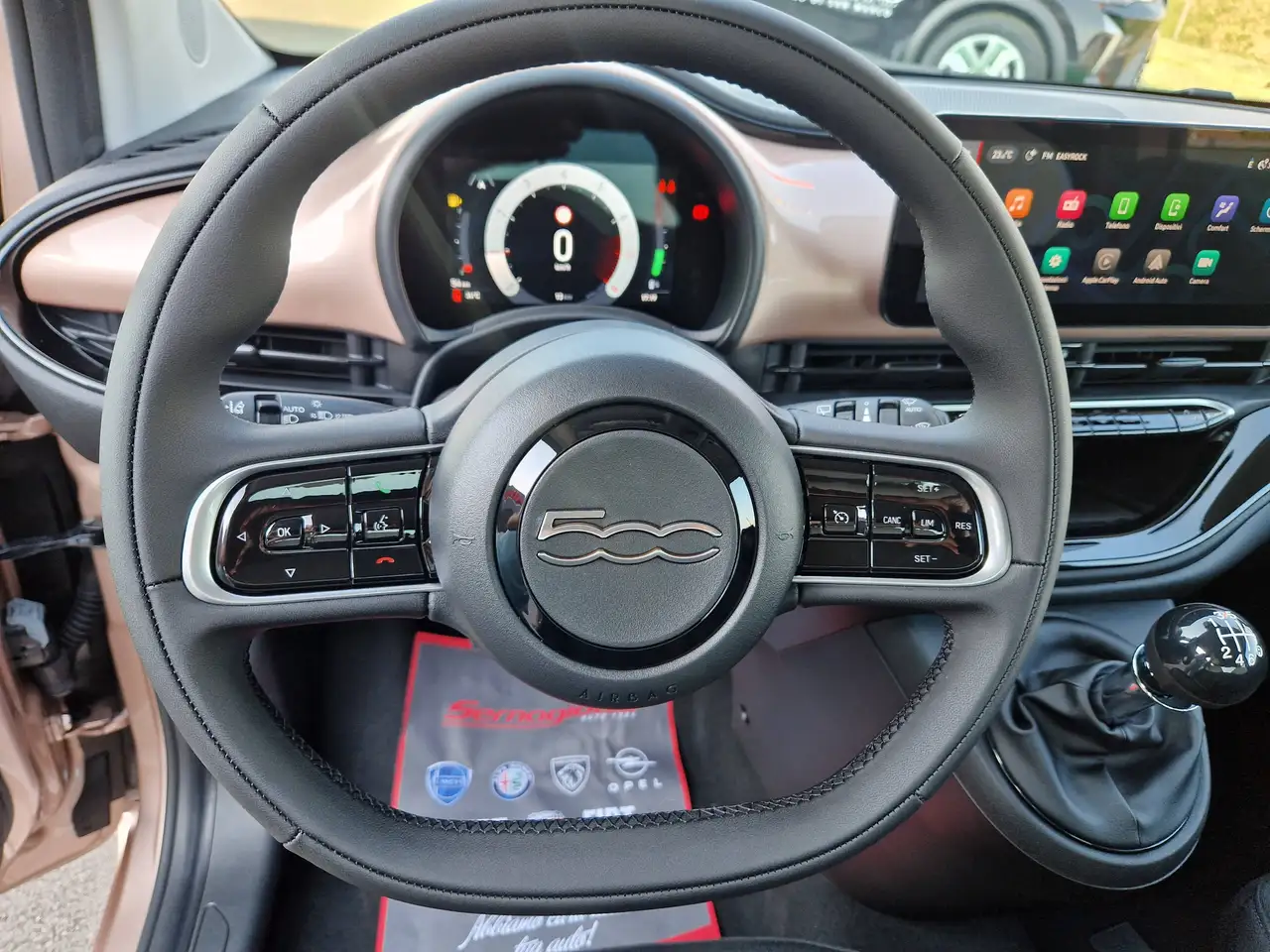 Fiat 500 1.0 hybrid Icon ROSE GOLD / PACK STYLE e COMFORT LIGHT, миниатюра 17