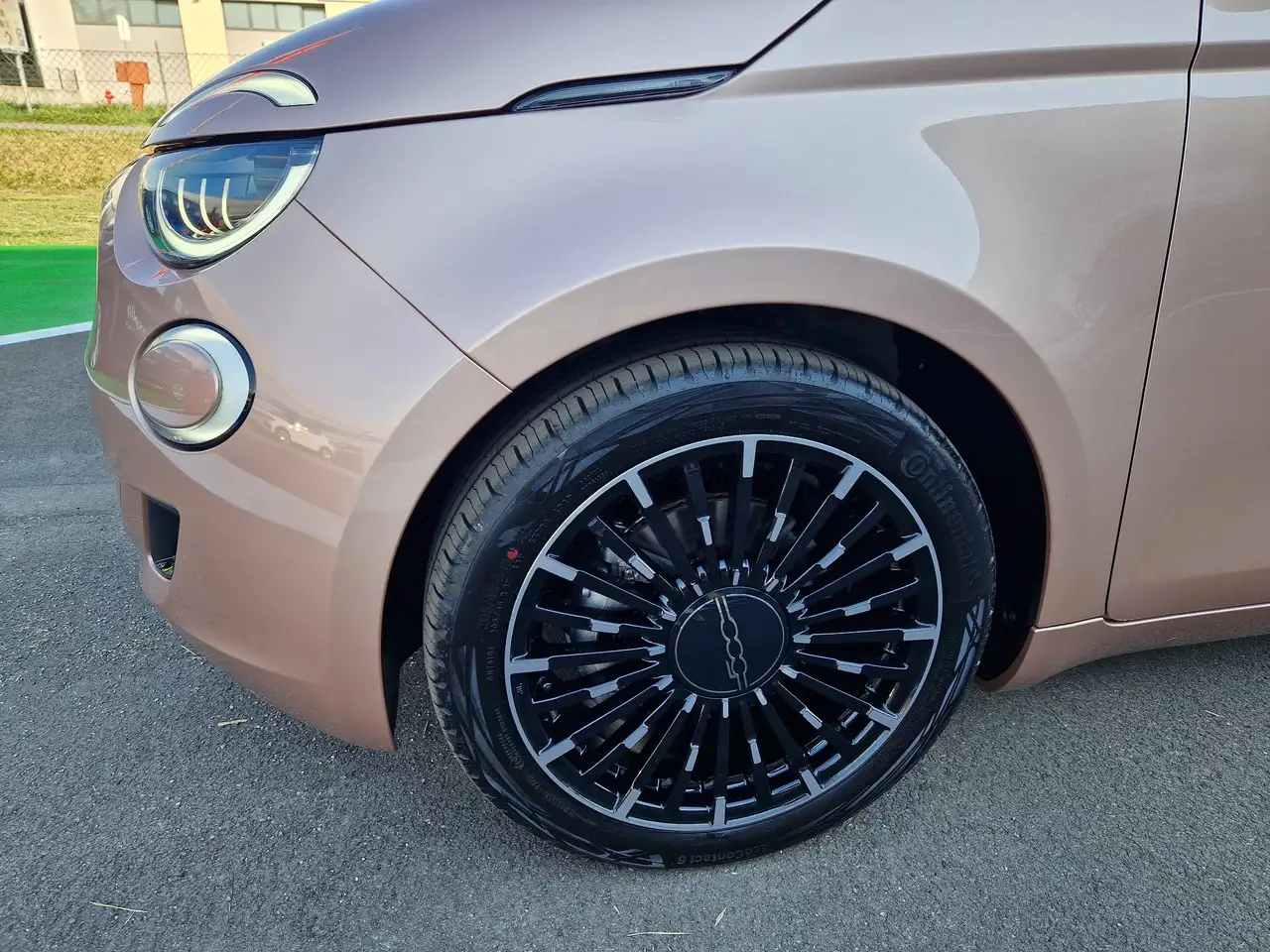 Fiat 500 1.0 hybrid Icon ROSE GOLD / PACK STYLE e COMFORT LIGHT, миниатюра 3