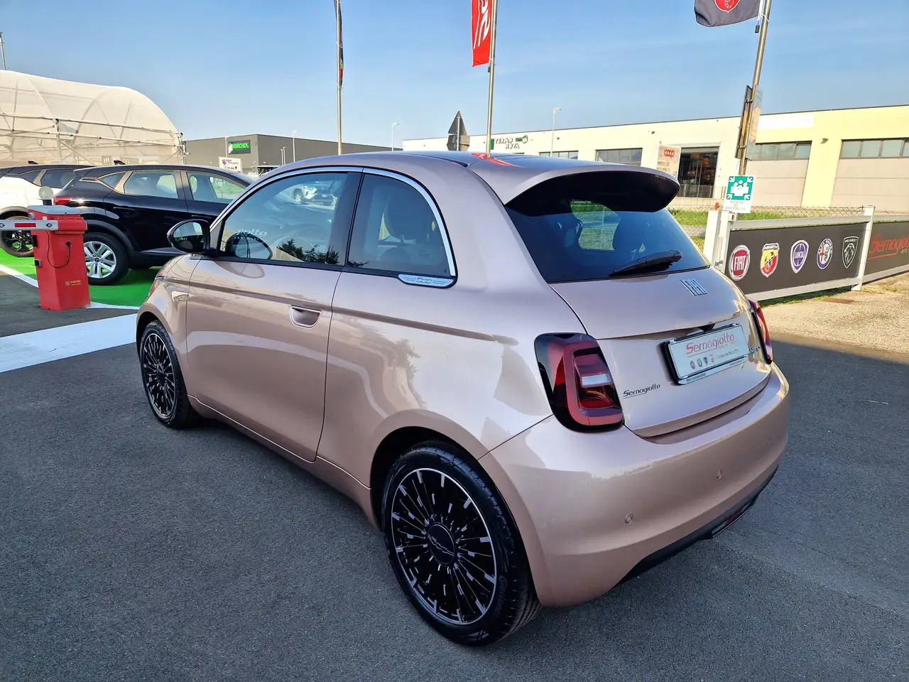 Fiat 500 1.0 hybrid Icon ROSE GOLD / PACK STYLE e COMFORT LIGHT, миниатюра 5