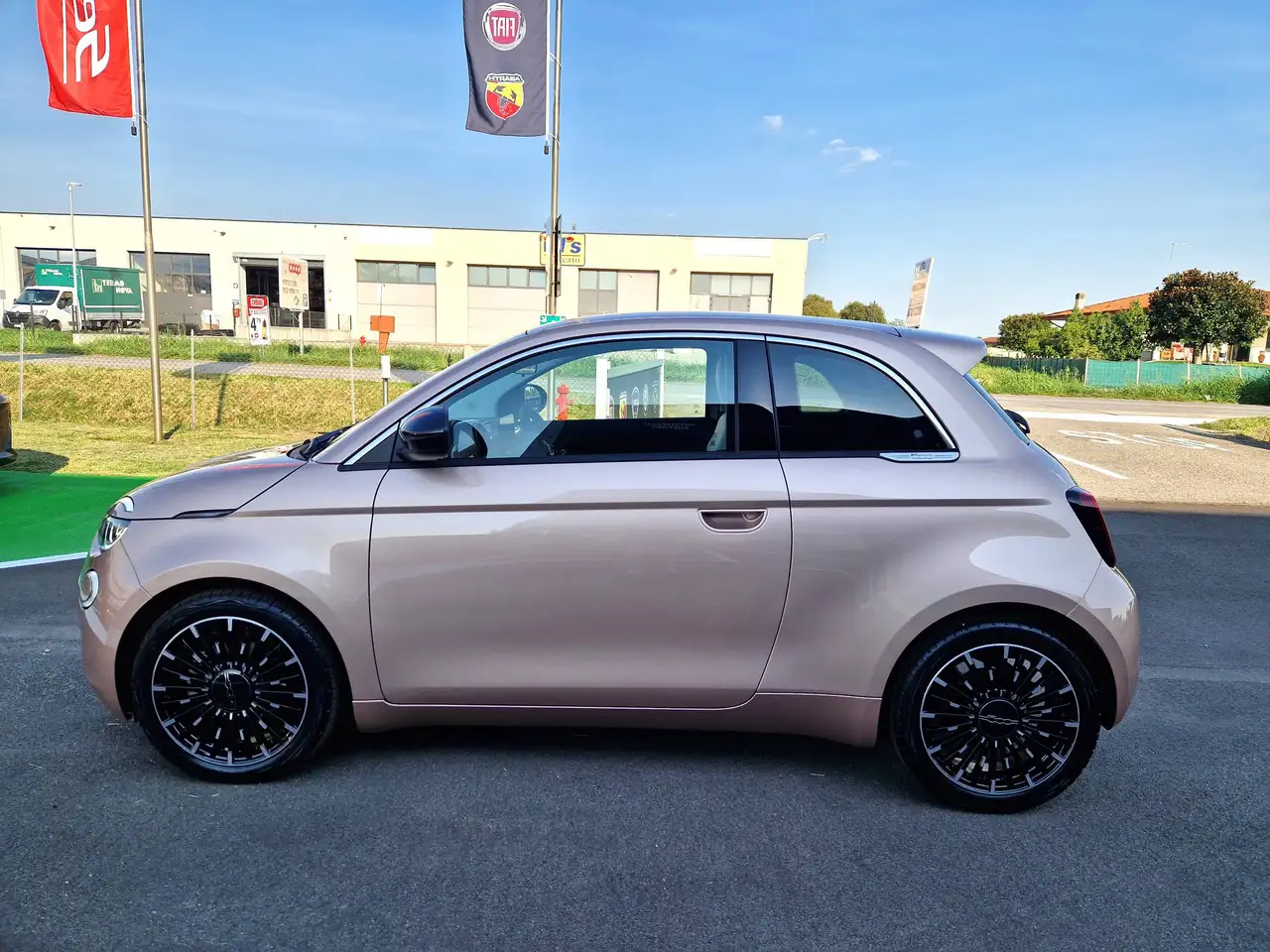 Fiat 500 1.0 hybrid Icon ROSE GOLD / PACK STYLE e COMFORT LIGHT, миниатюра 4