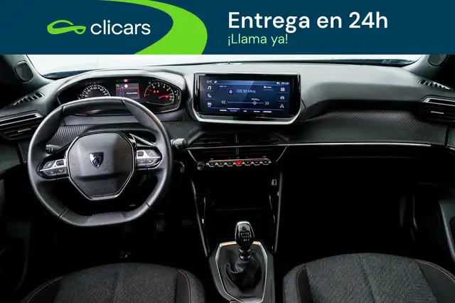 Peugeot 2008 view 11