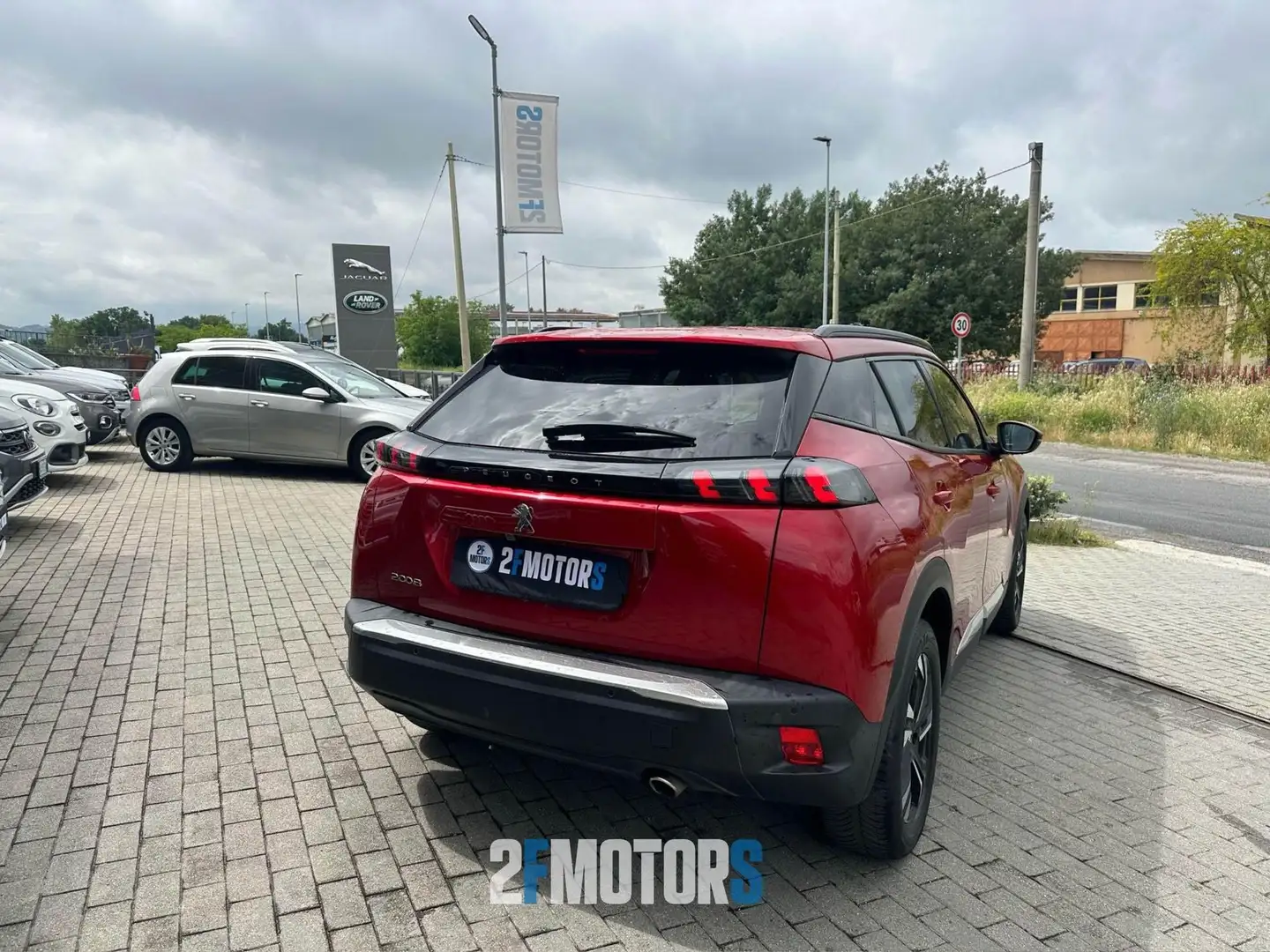 Peugeot 2008 1.5 bluehdi Active Pack Rosso - 2