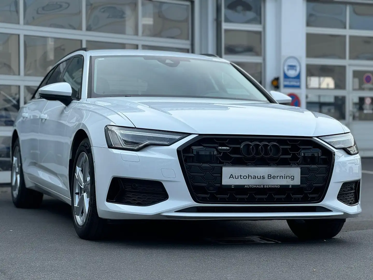 Audi A6 AVANT 40TDI QUATTRO KAMERA BLACK-LINE AHK Weiß - 1