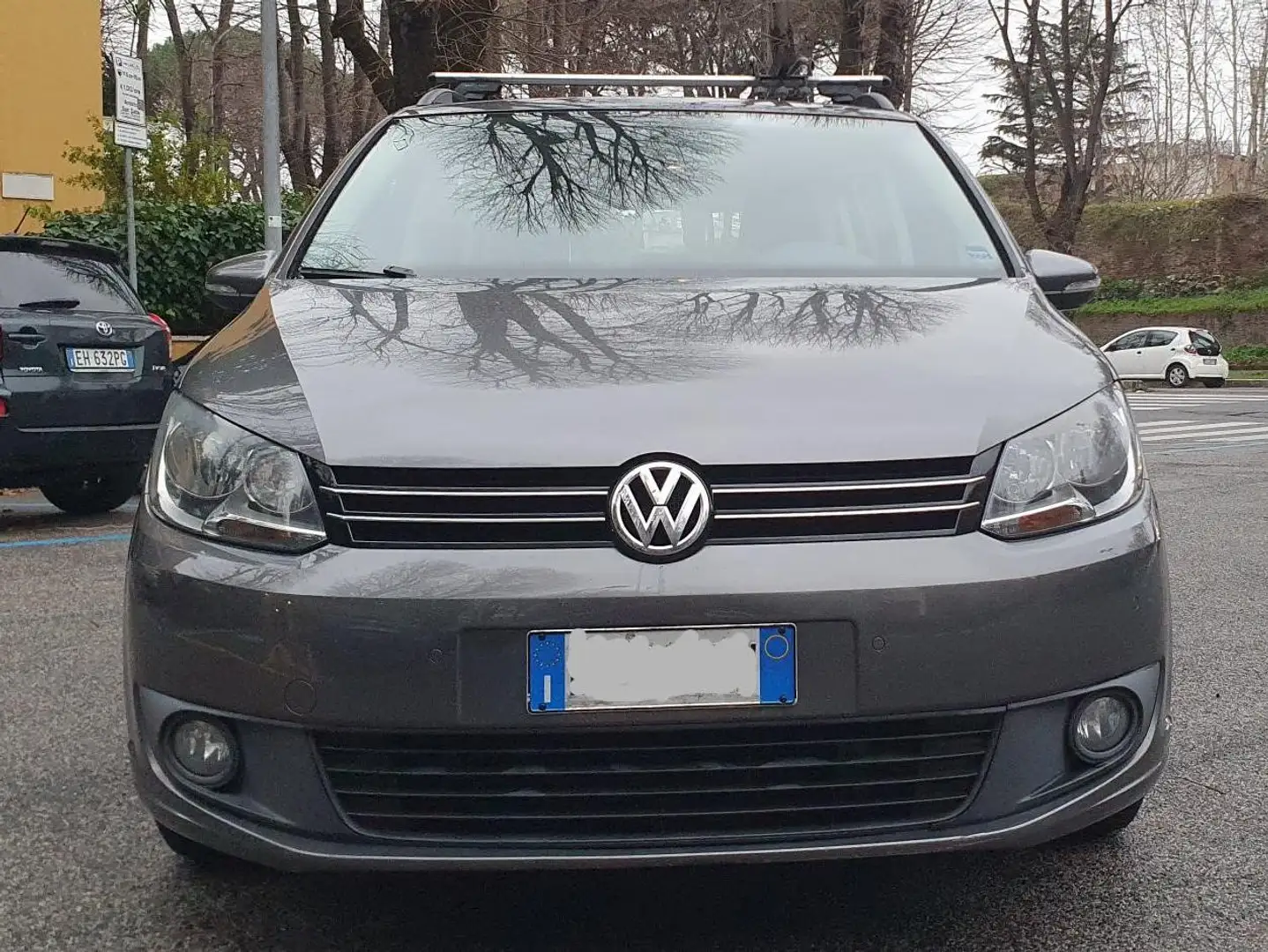 Volkswagen Touran Touran II 2010 1.2 tsi Trendline Grey - 2